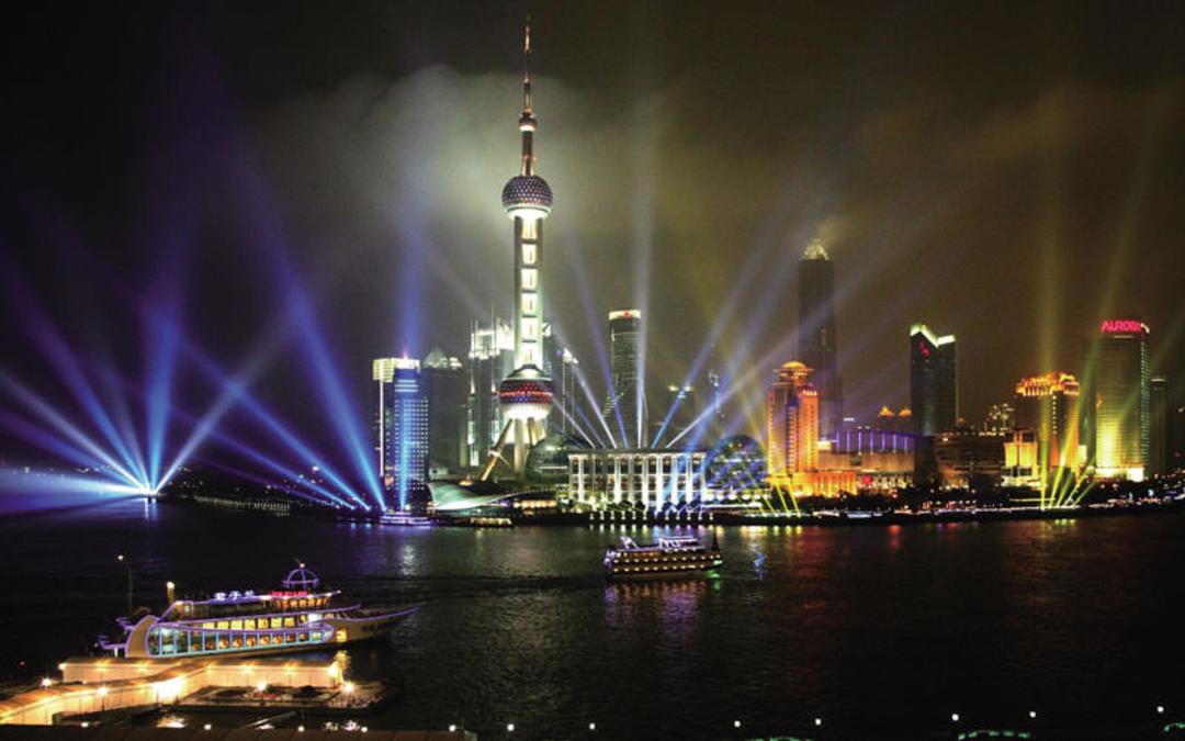 برج تلویزیونی مروارید شرقی (The Oriental Pearl Tower)