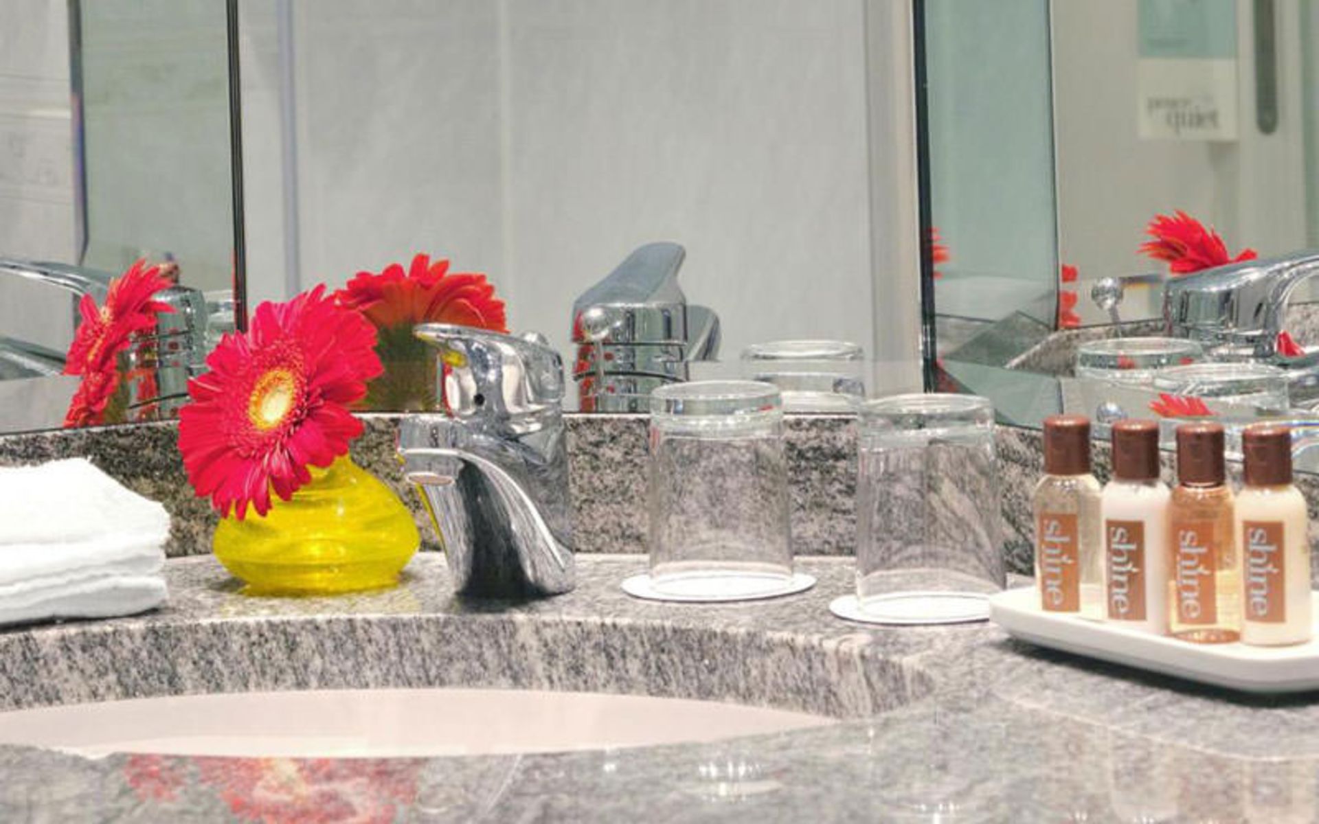 هتل شراتون آفنباخ (Sheraton Offenbach Hotel)