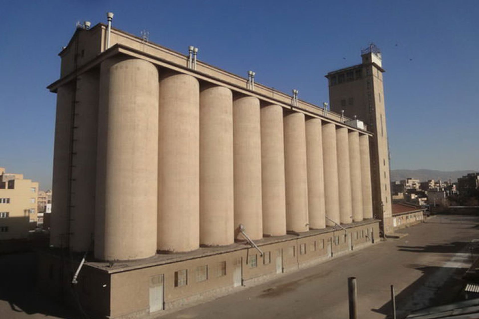 سیلوی گندم تبریز