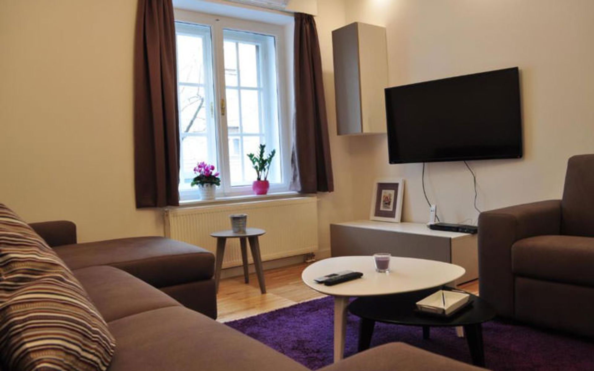هتل سیتی اند استایل (Apartments City and style)
