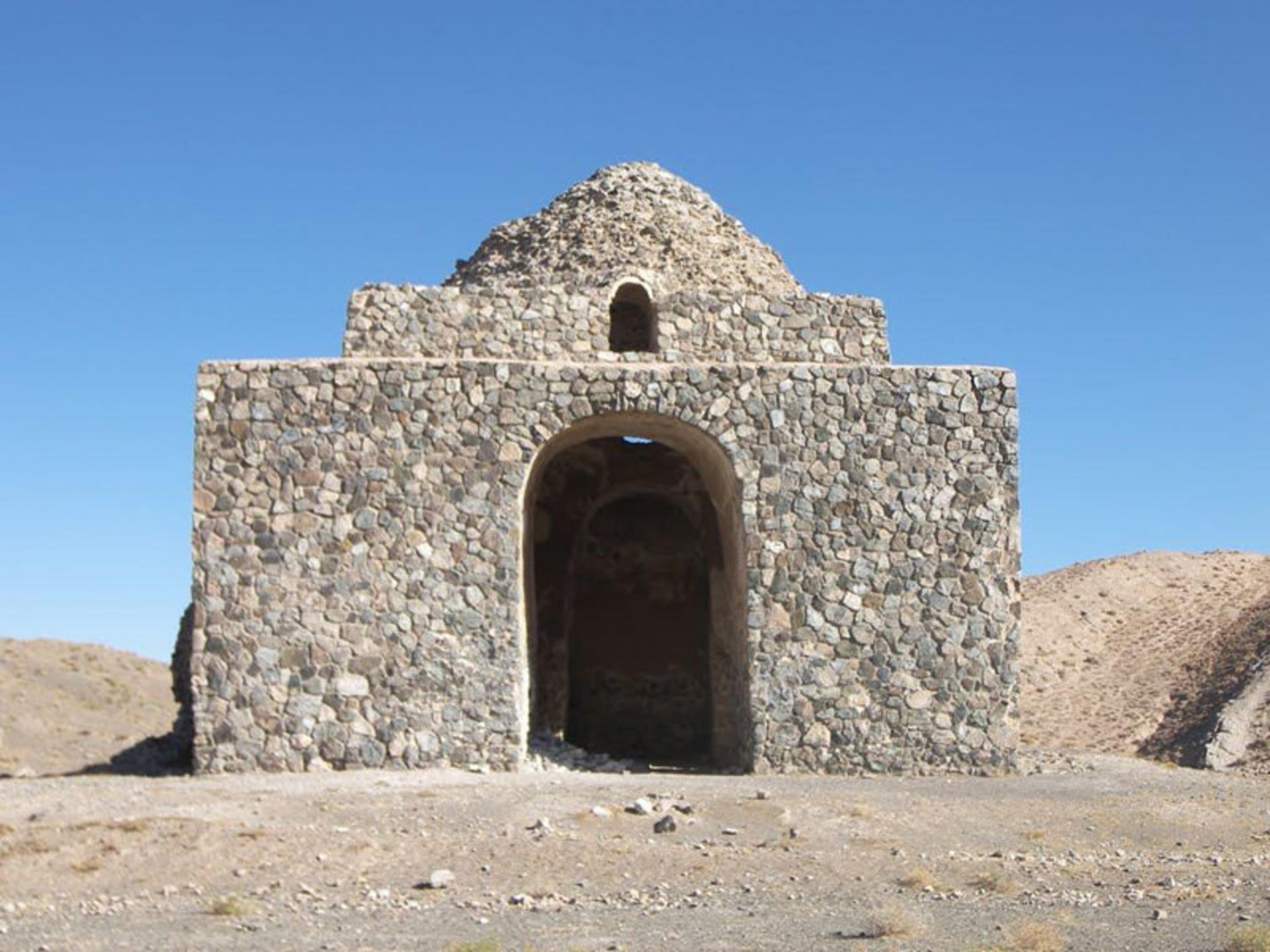 چهارطاقی بازه هوره