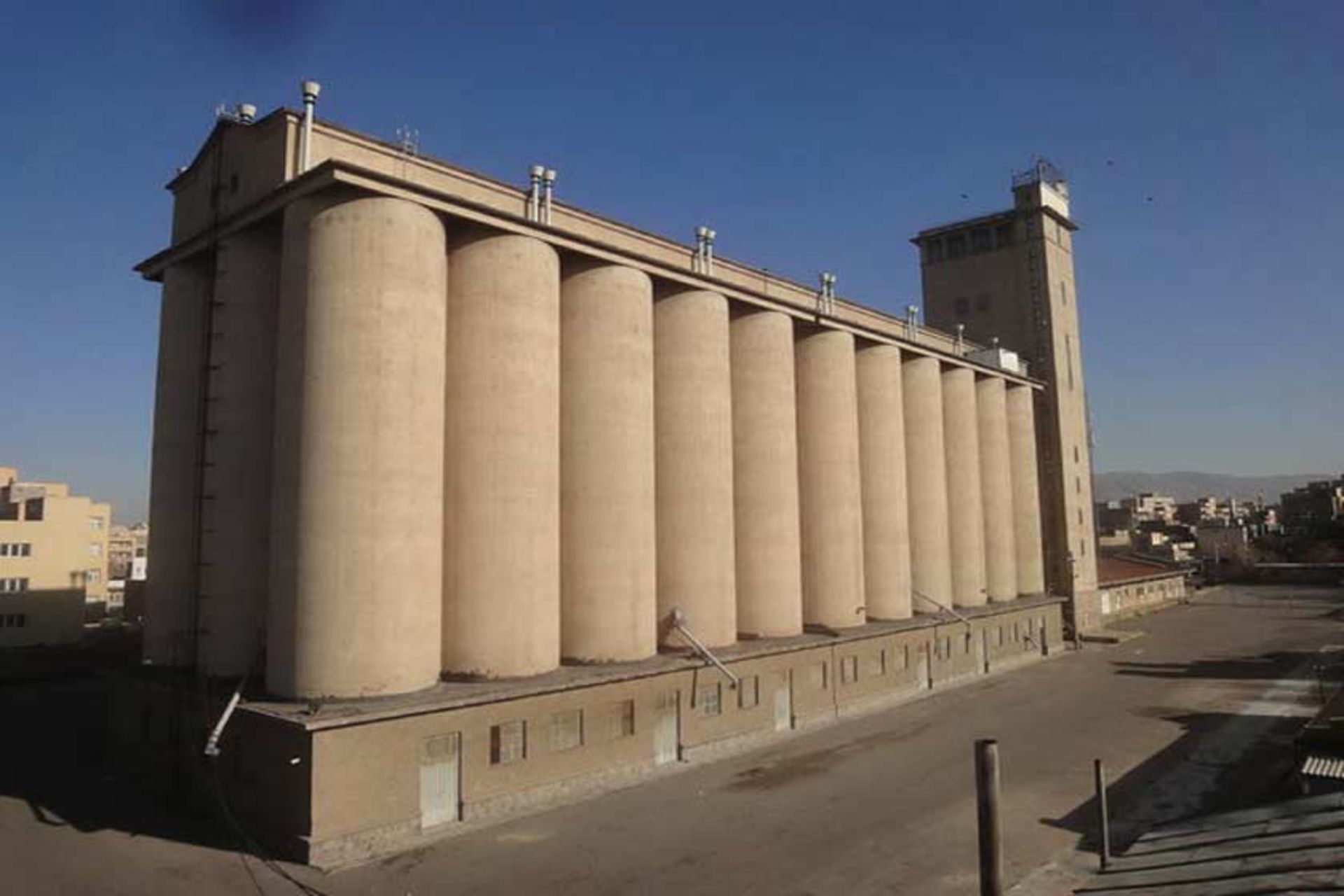سیلوی گندم تبریز