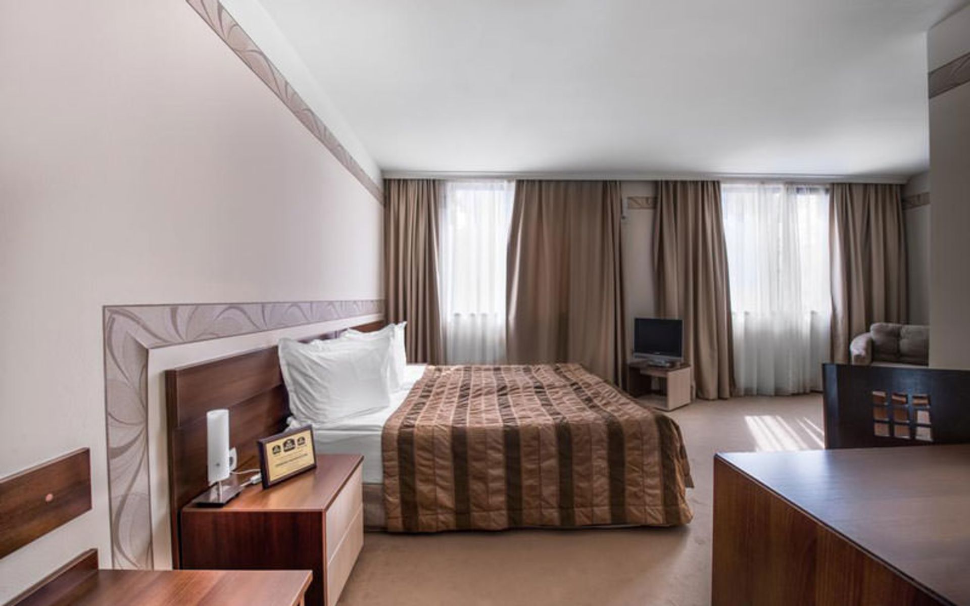 هتل بست وسترن پریما (Best Western Prima Hotel)