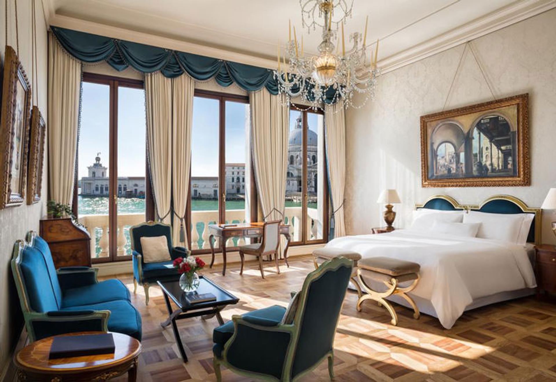 هتل وستین اروپا اند رجینا (The Westin Europa & Regina)