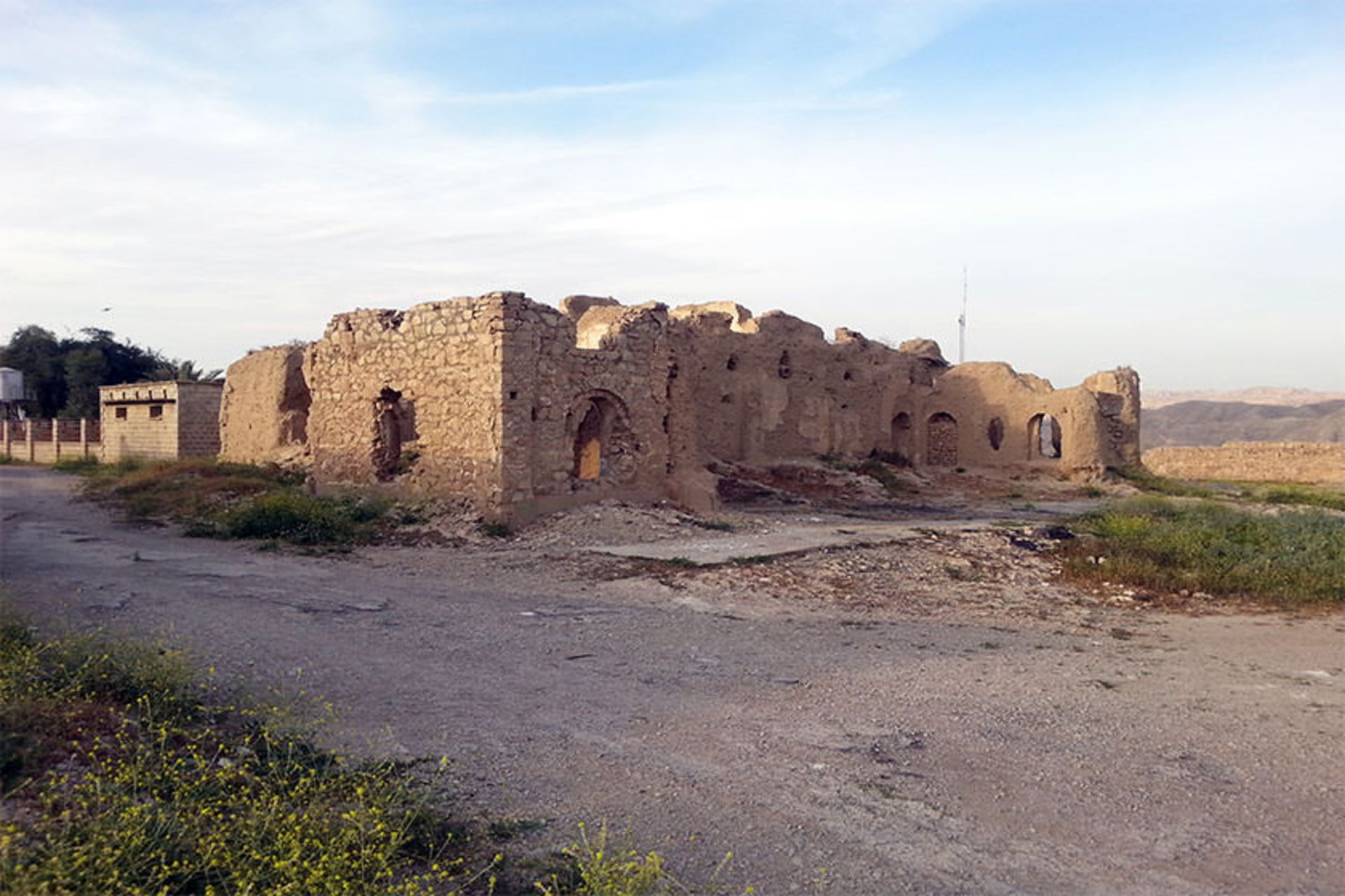 تپه باستانی گله زری