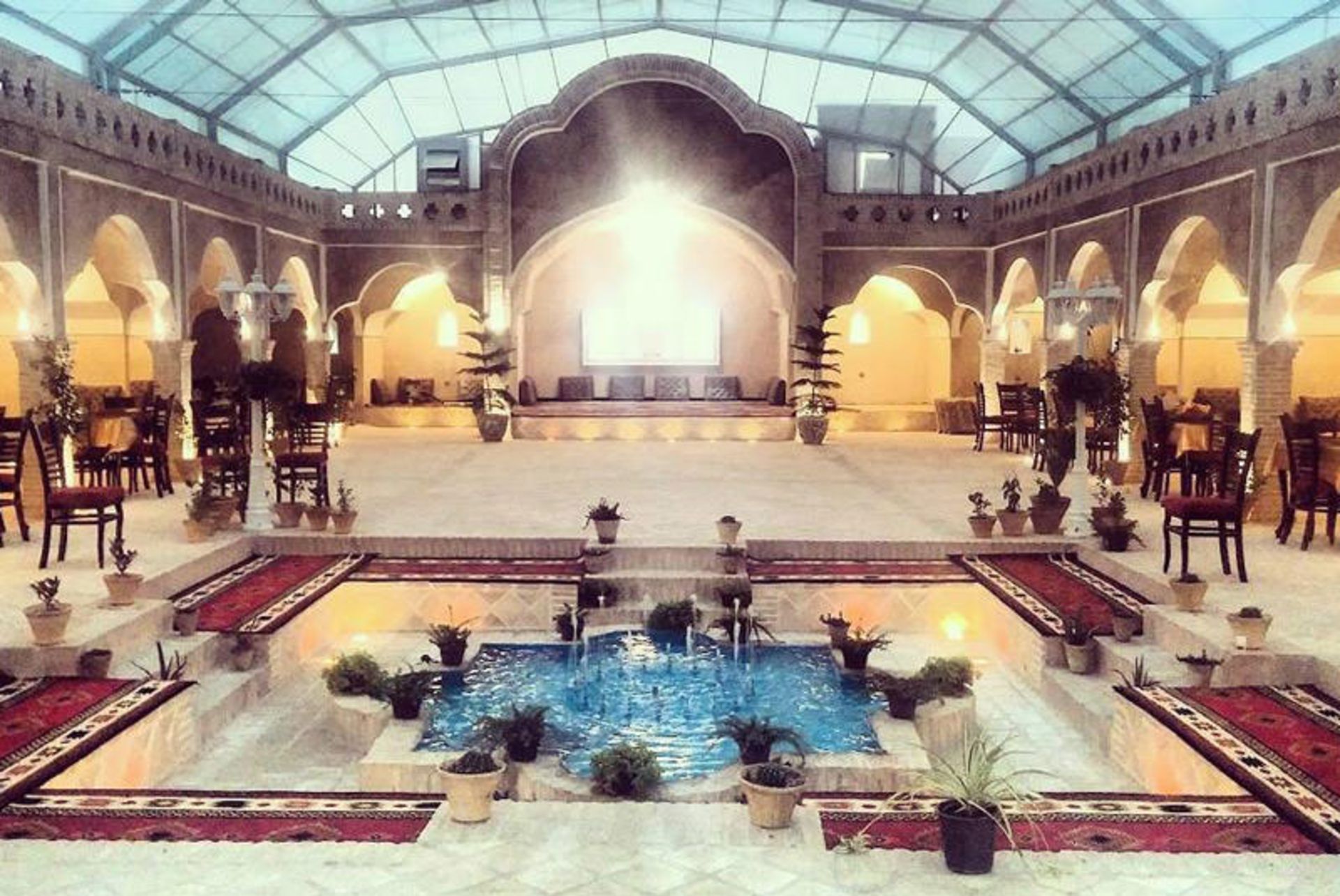 رستوران ناردون