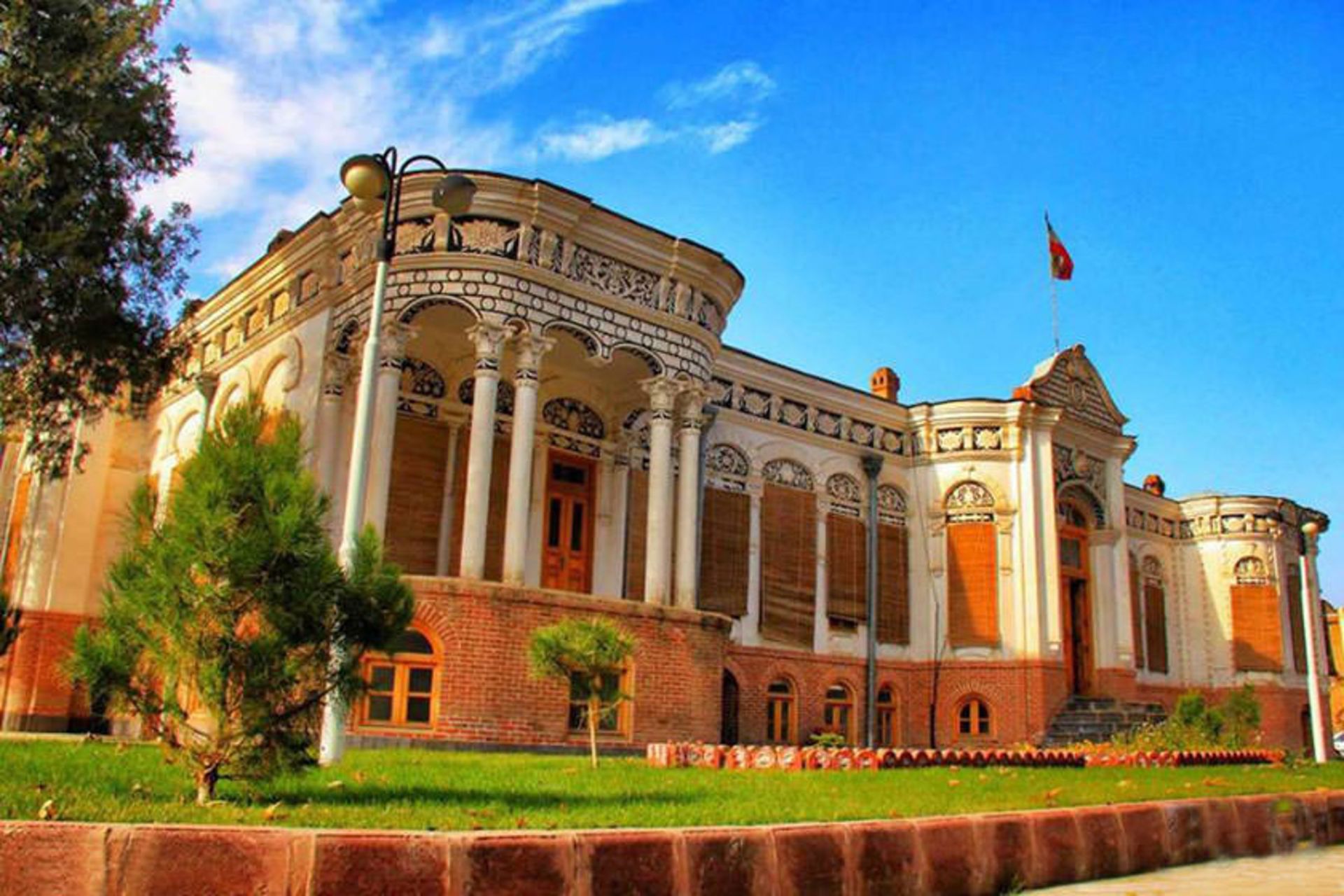 خوی