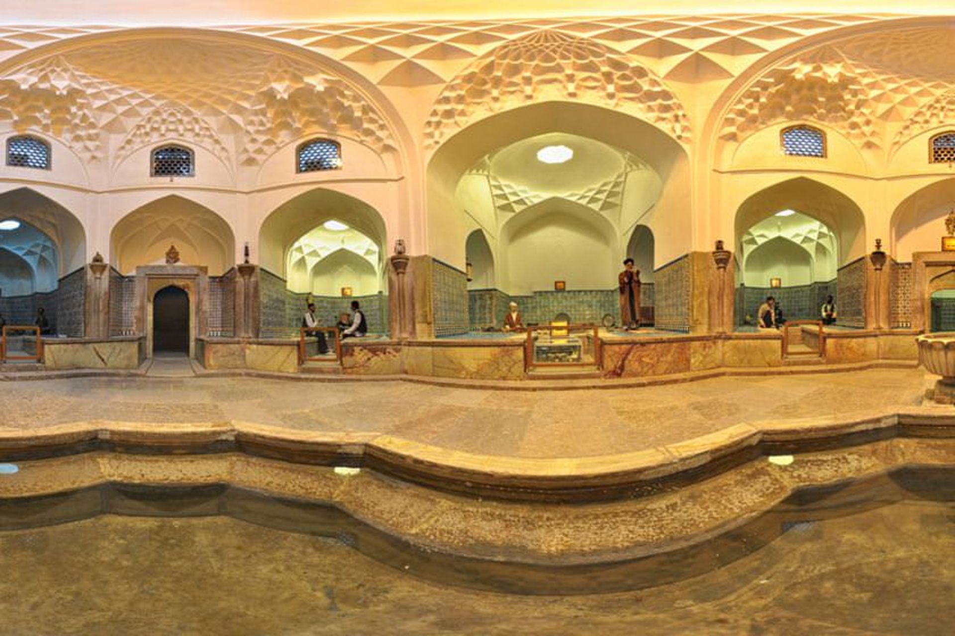 حمام گنجعلی خان