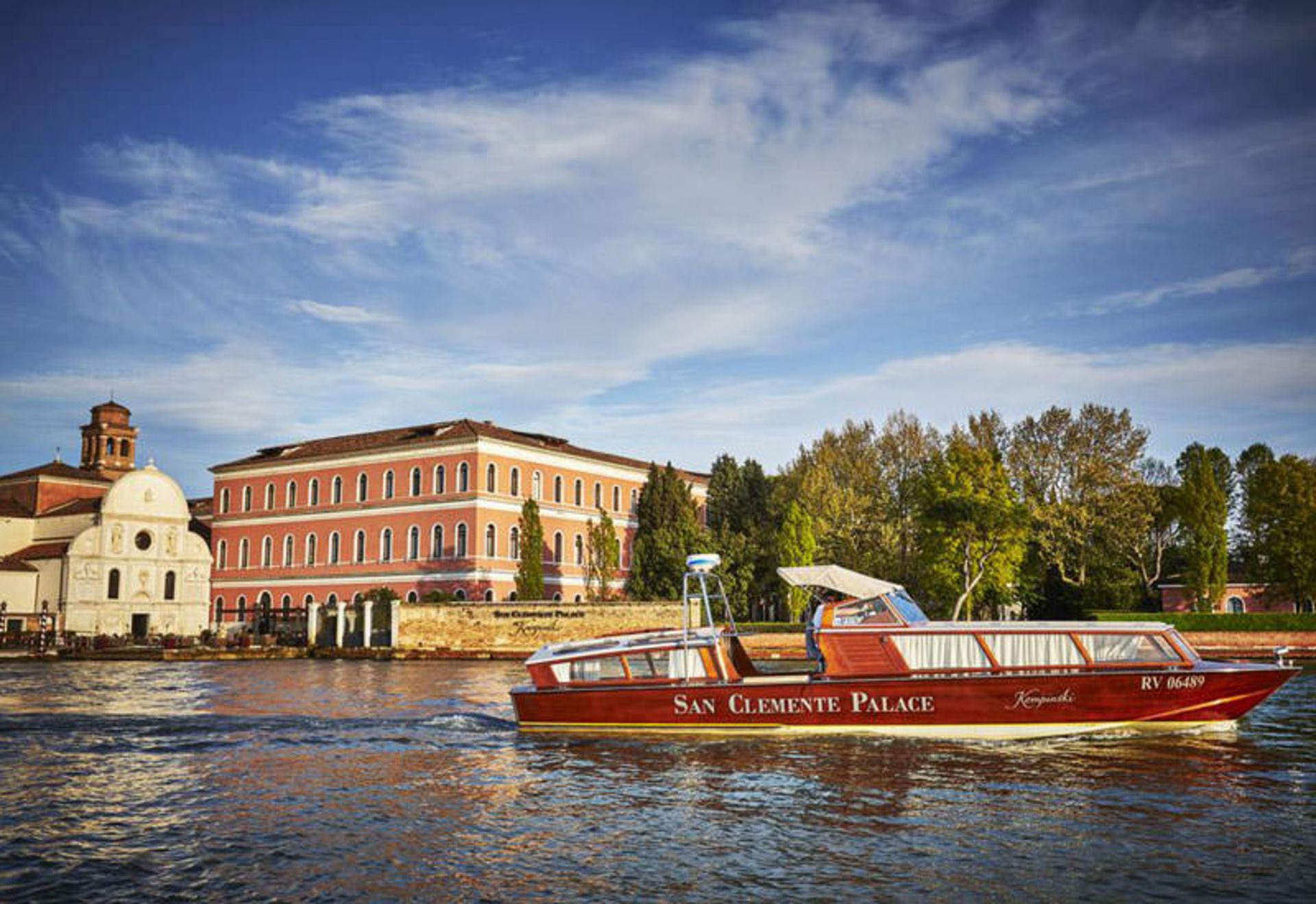 هتل سَن کلِمِنت پالاس کِمپینسکی ونیز (San Clemente Palace Kempinski Venice)