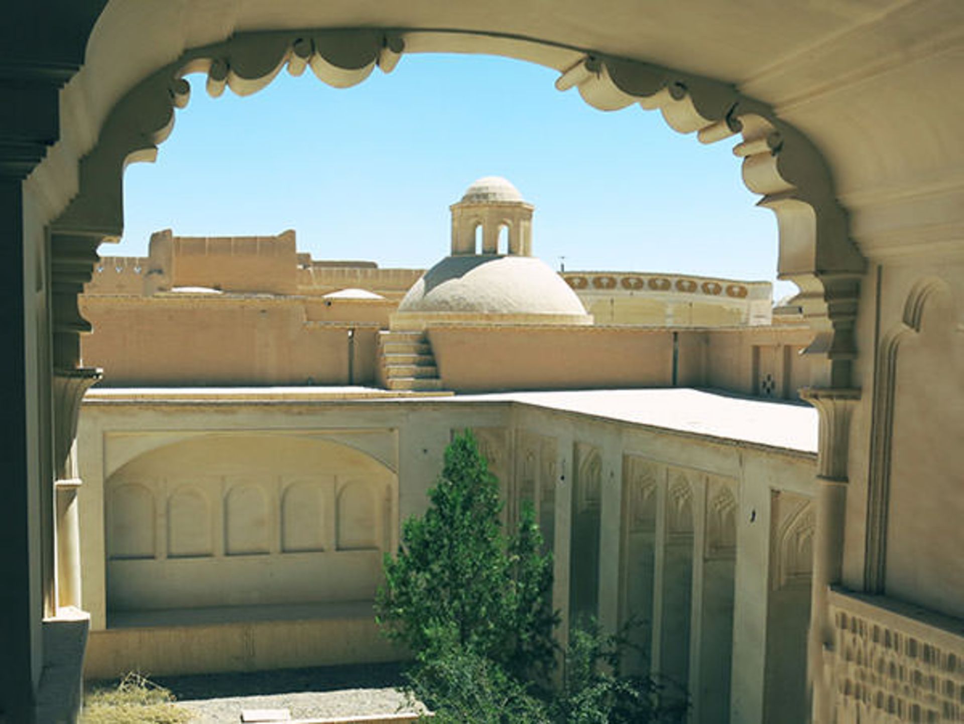 خانه آقازاده