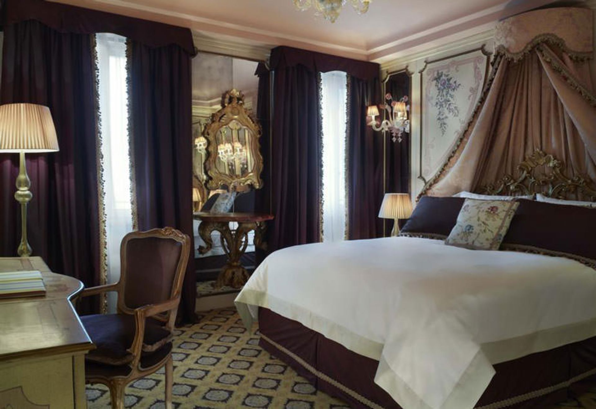 هتل د گریتی پالاس (The Gritti Palace, A Luxury Collection Hotel)