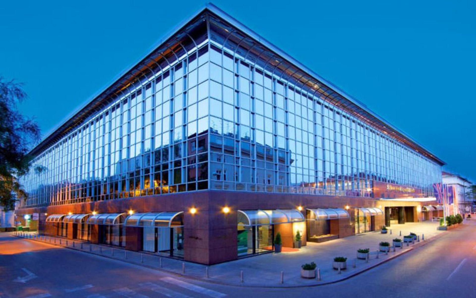 هتل شراتون زاگرب (Sheraton Zagreb Hotel)