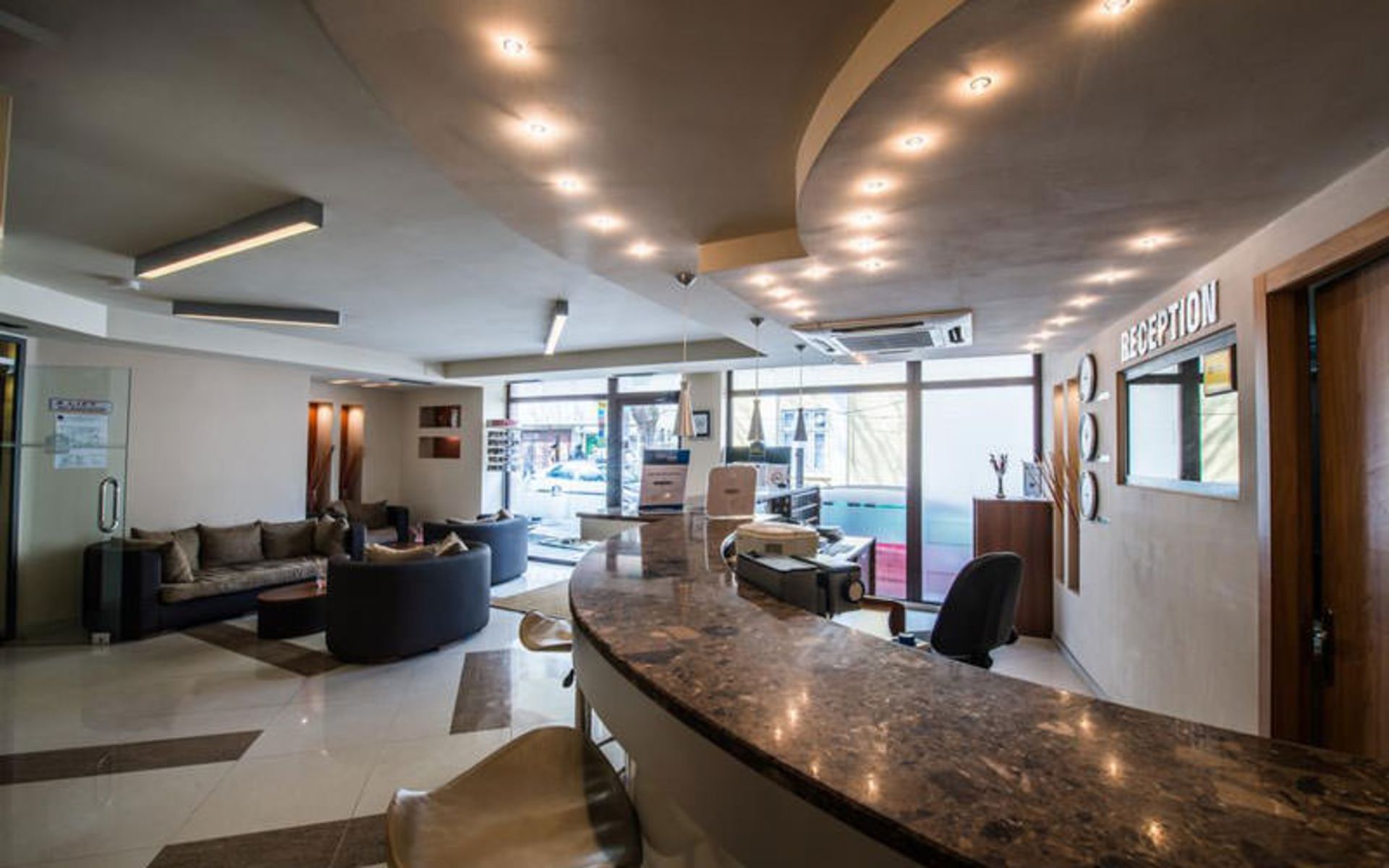 هتل بست وسترن پریما (Best Western Prima Hotel)