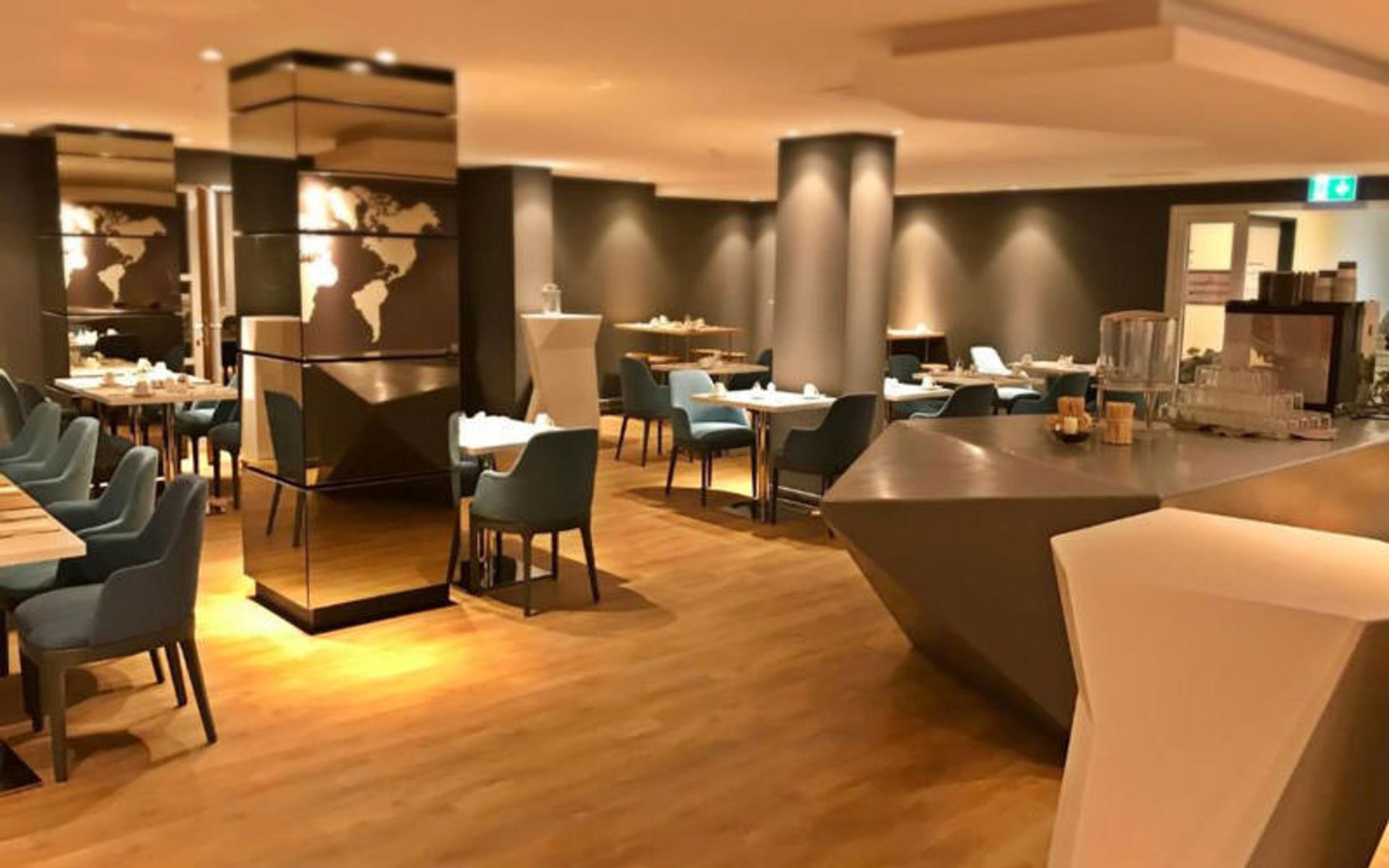 هتل مرکور کیسرهف سیتی سنتر (Mercure Hotel Kaiserhof City Center)