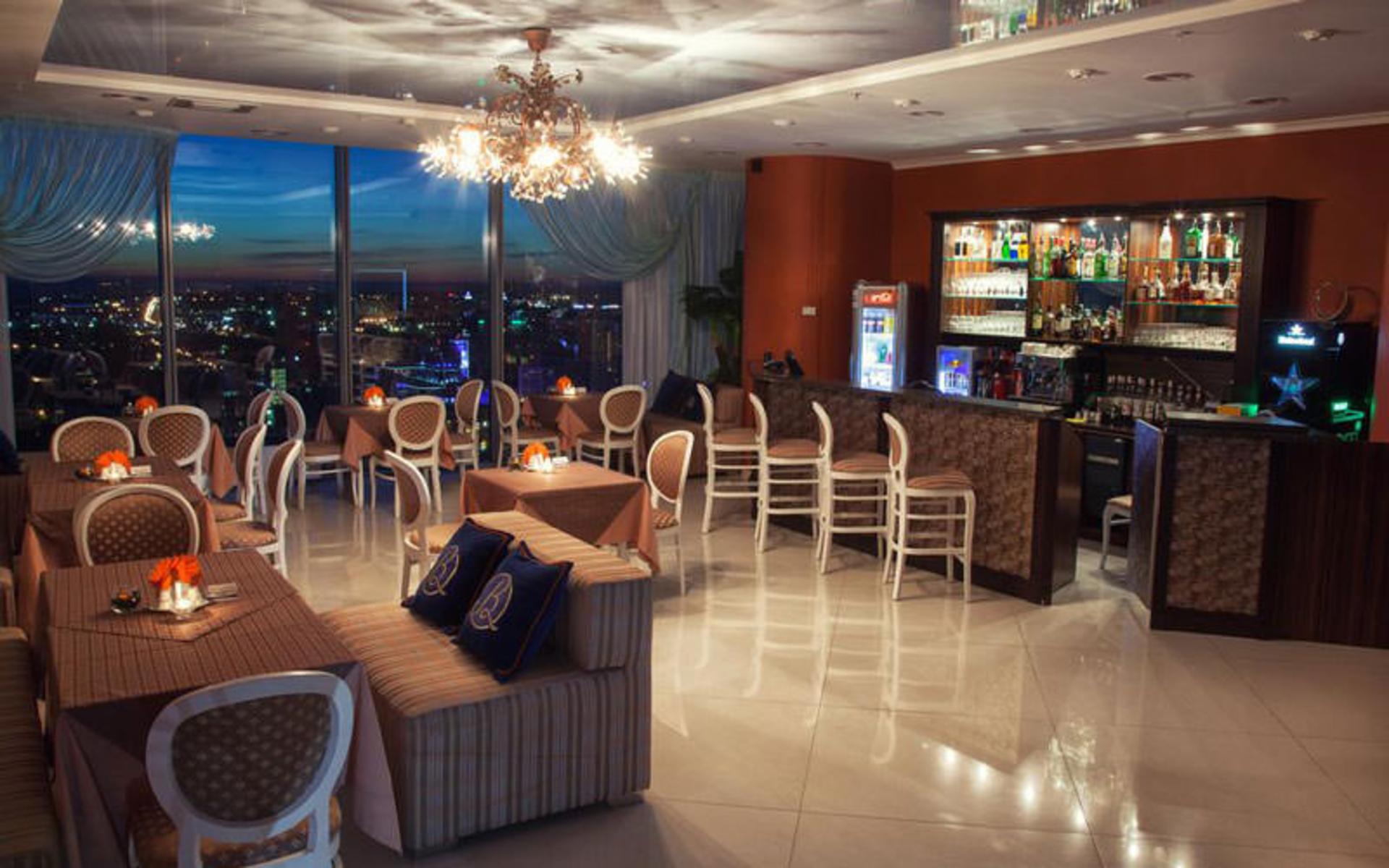 هتل ویستوسکی (Vysotsky Hotel)
