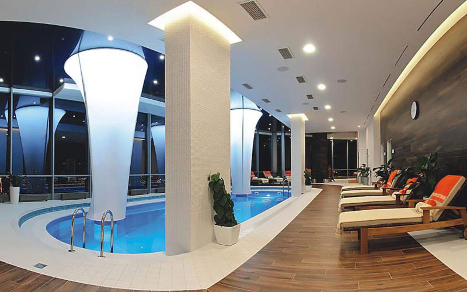 هتل ویستوسکی (Vysotsky Hotel)