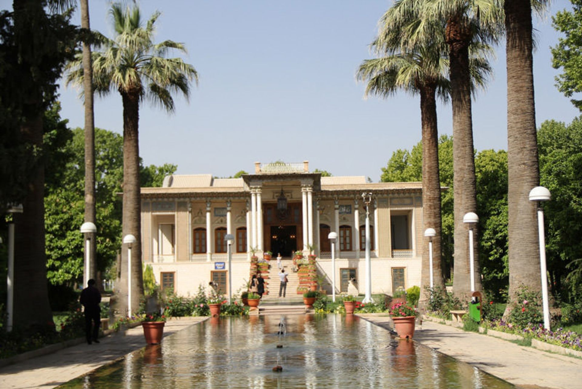 باغ عفیف آباد