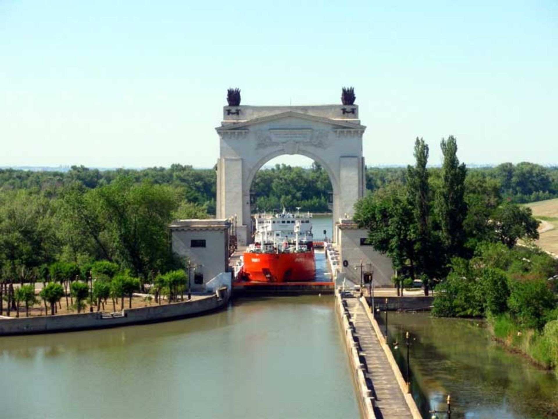 کانال ولگا دن (Volga Don Canal)