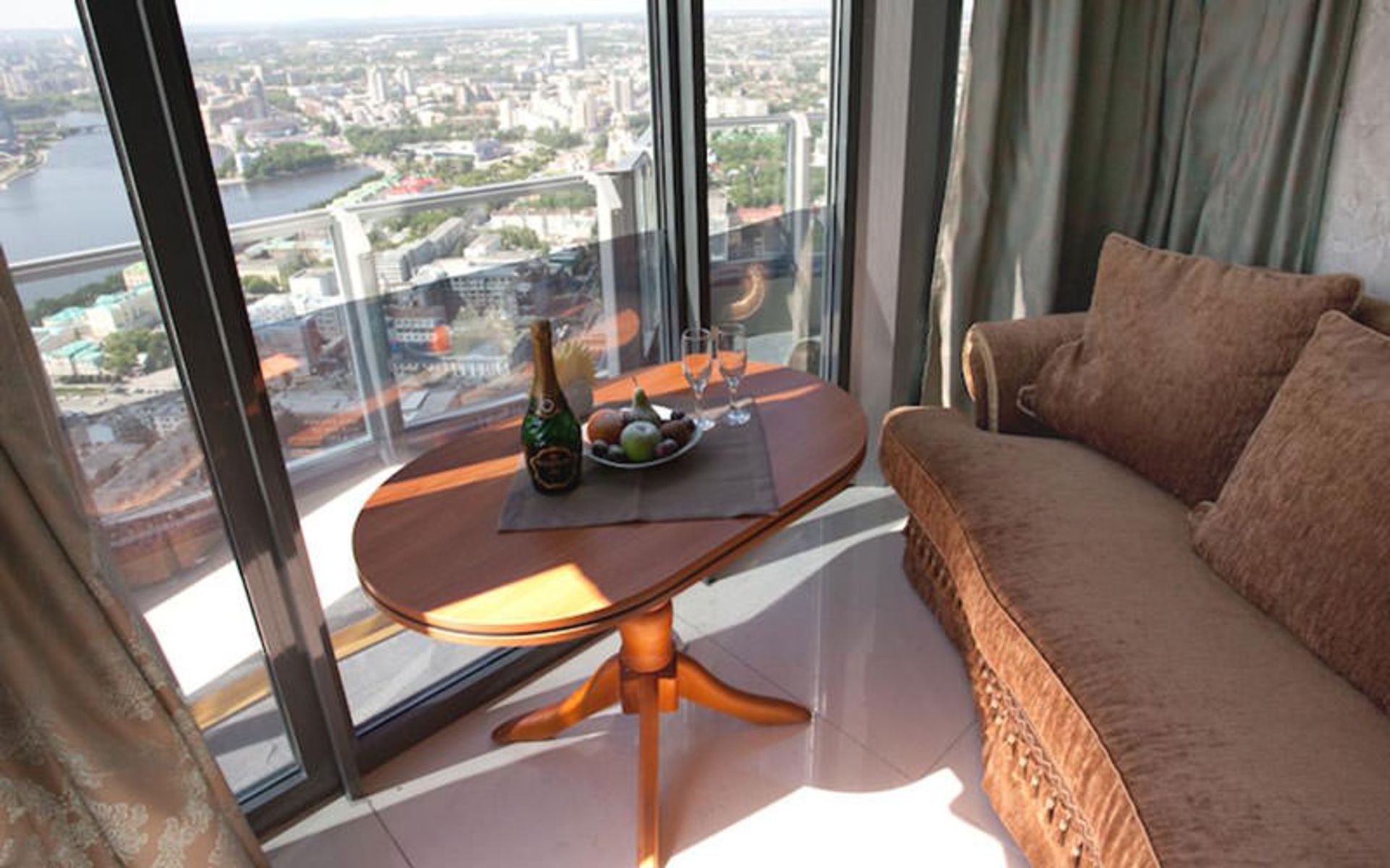هتل ویستوسکی (Vysotsky Hotel)