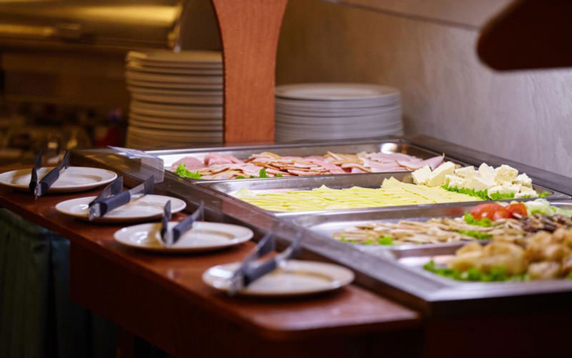 هتل ولنا (Volna Hotel)