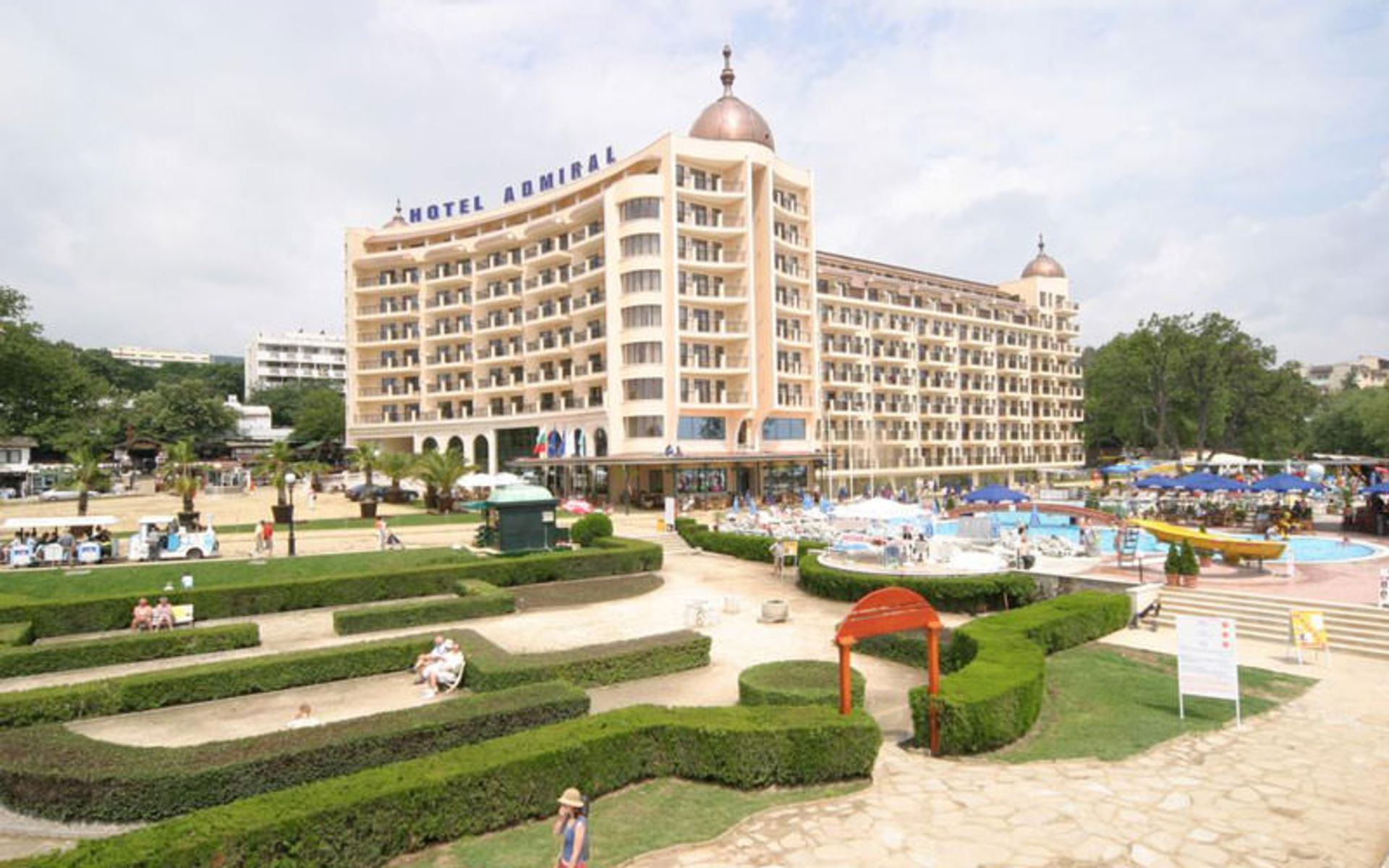 هتل ادمیرال (Hotel Admiral)