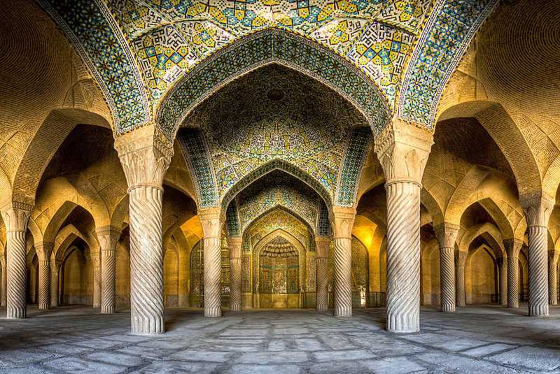 مسجد وکیل