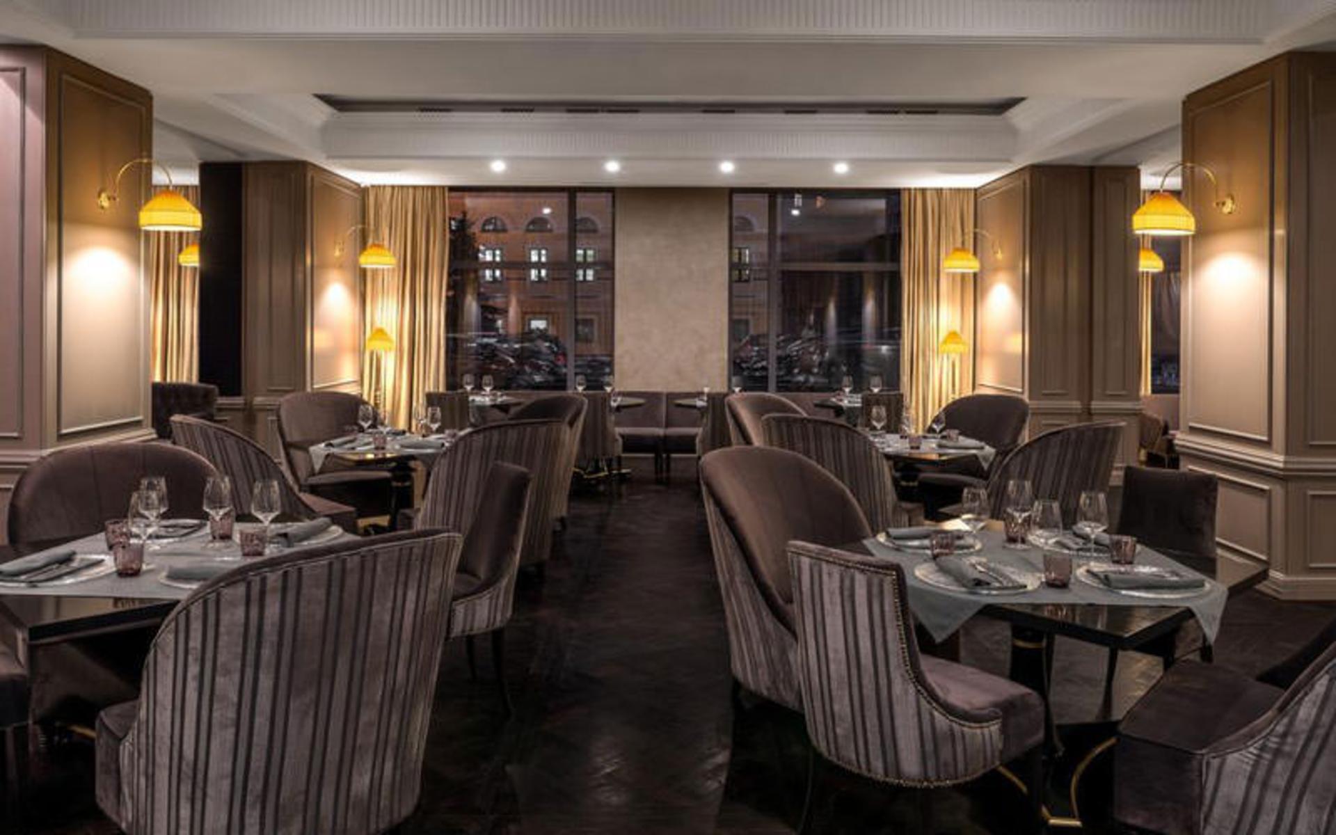 هتل شراتون نیژنی نووگورد کرملین (Sheraton Nizhny Novgorod Kremlin)