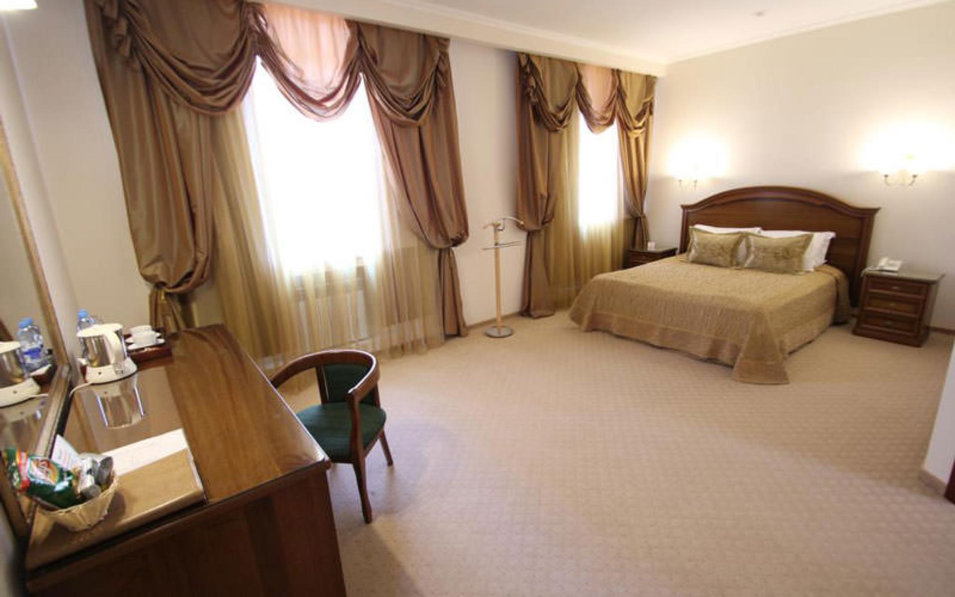 هتل گلف ستریم (Gulf Stream Hotel)
