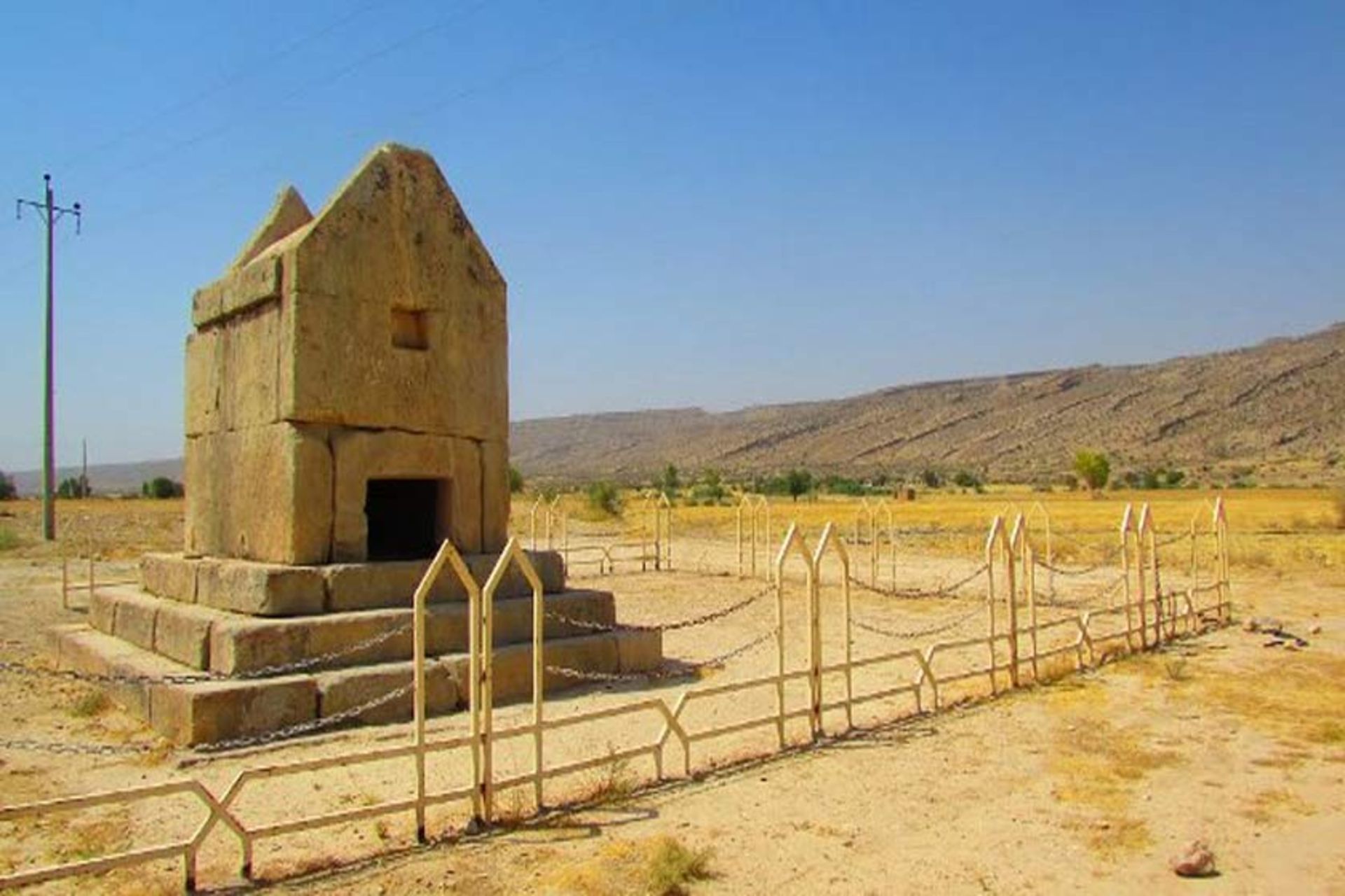 دشتستان