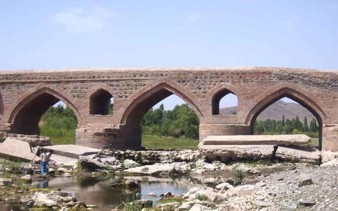 آبشار قلعه جوق