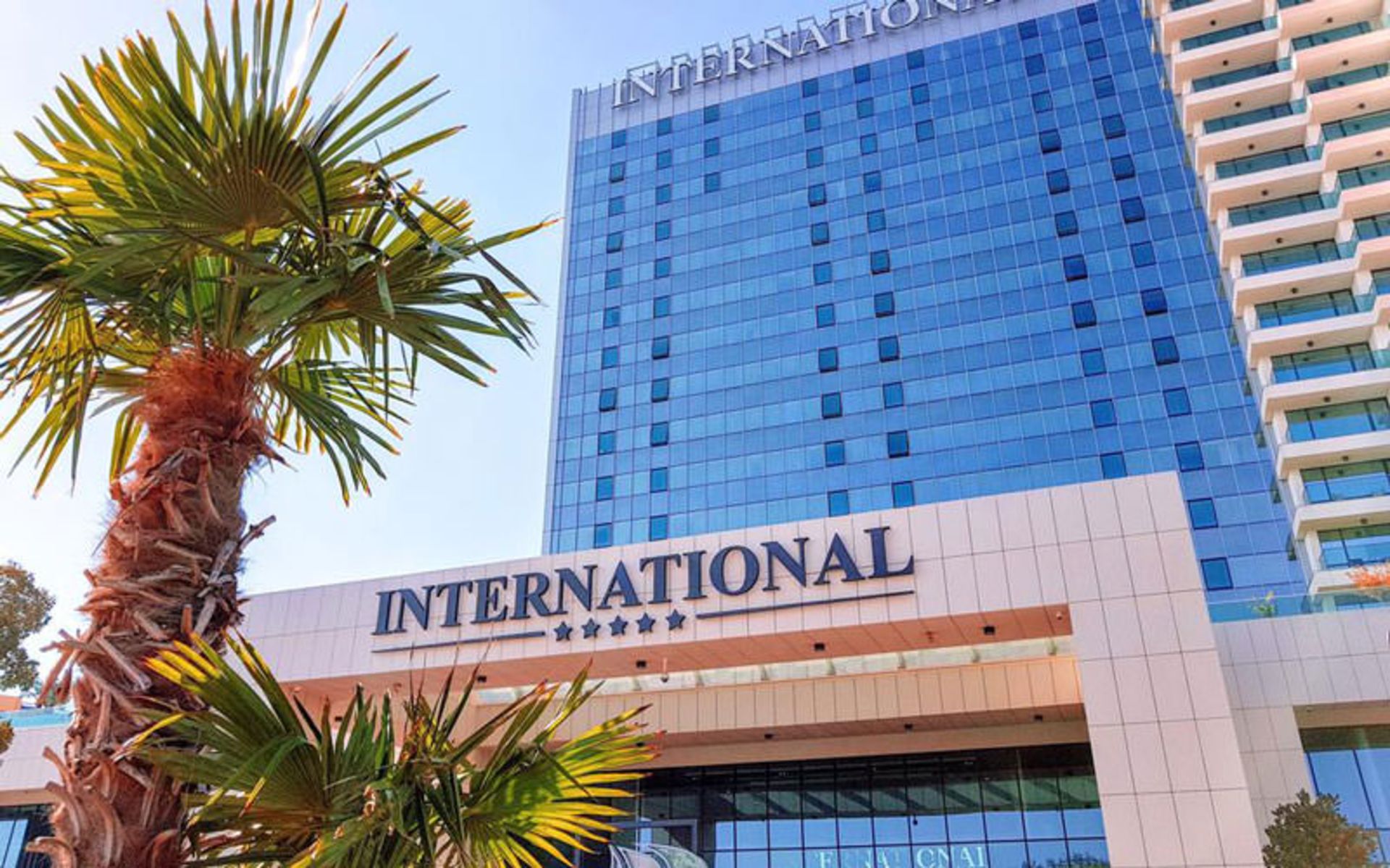 هتل اینترنشنال هتل کازینو اند تاور سوئیتز (International Hotel Casino & Tower Suites)