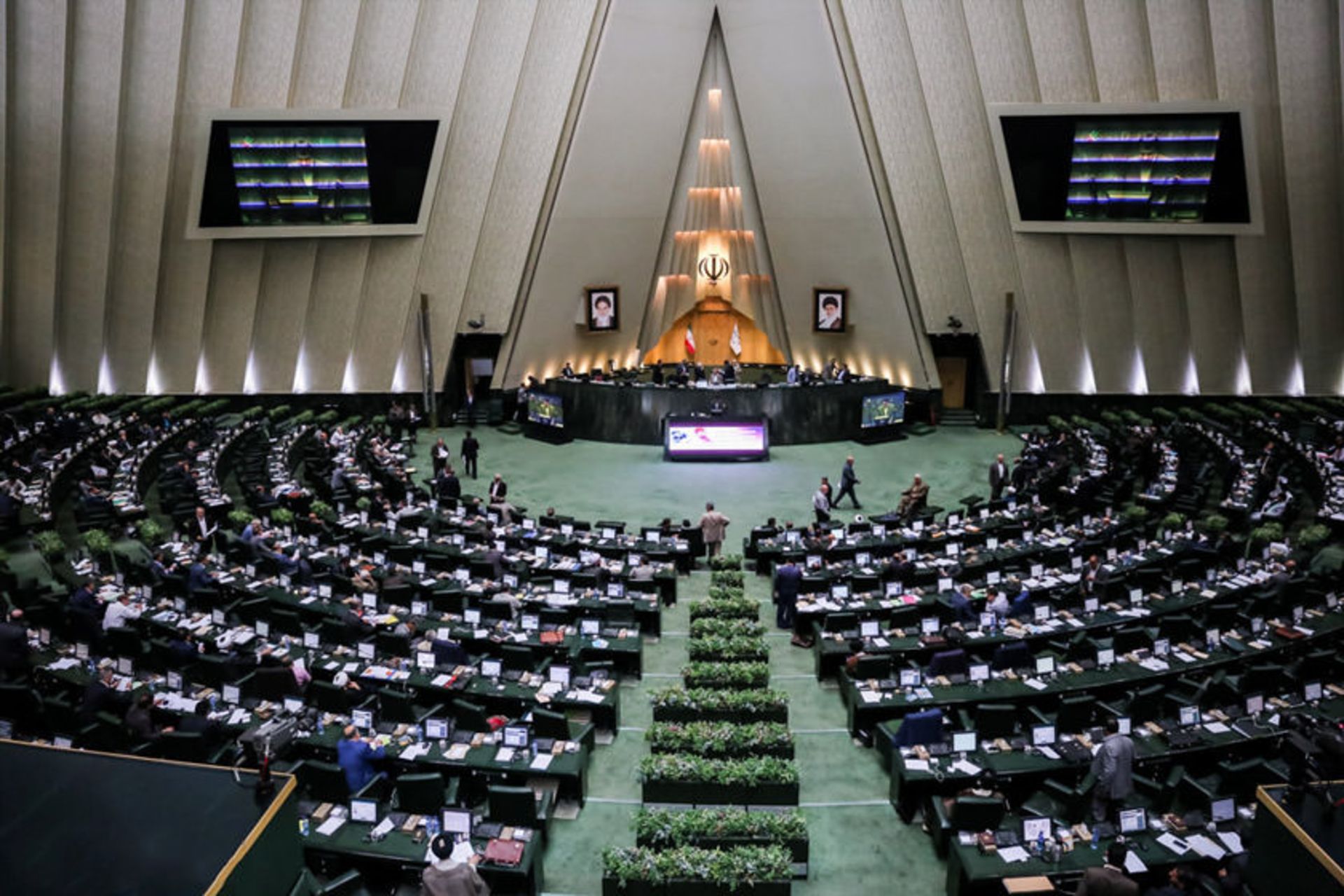 مجلس شورای اسلامی