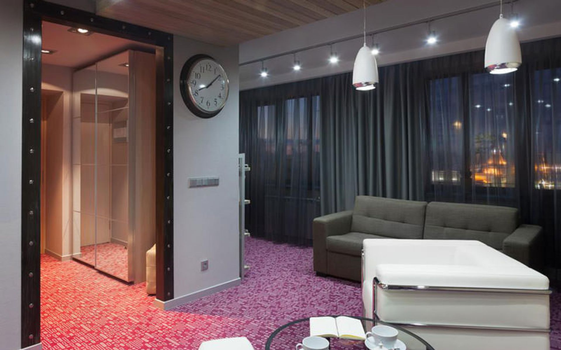 هتل مارینز پارک هتل نیژنی نووگورد (Marins Park Hotel Nizhny Novgorod)