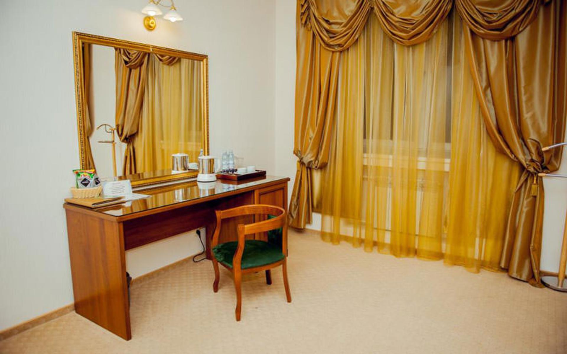 هتل گلف ستریم (Gulf Stream Hotel)