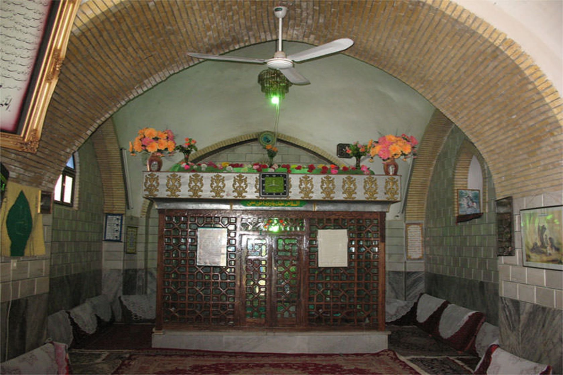 آرامگاه شاهزید