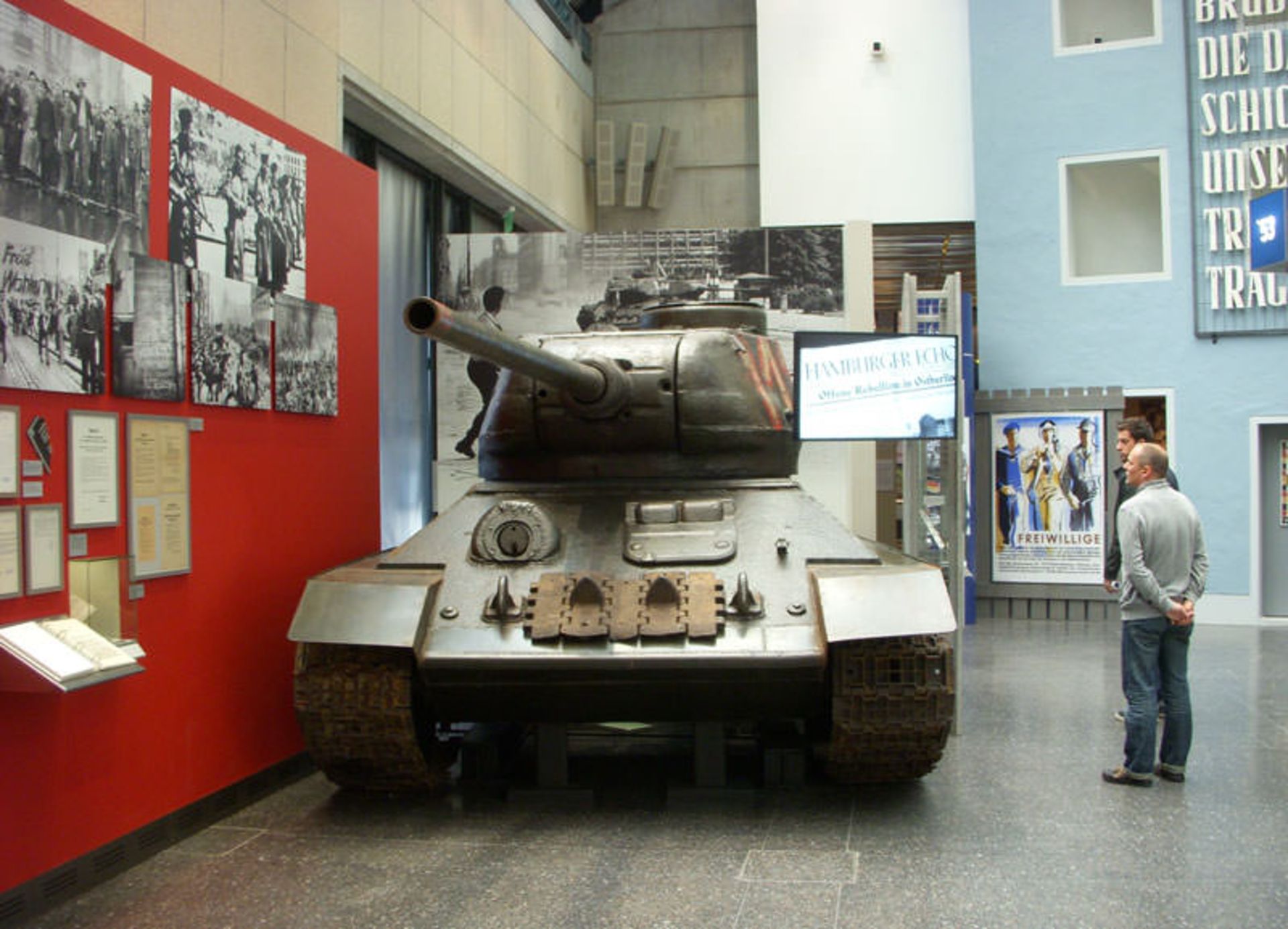 خانه تاریخ (Haus der Geschichte)