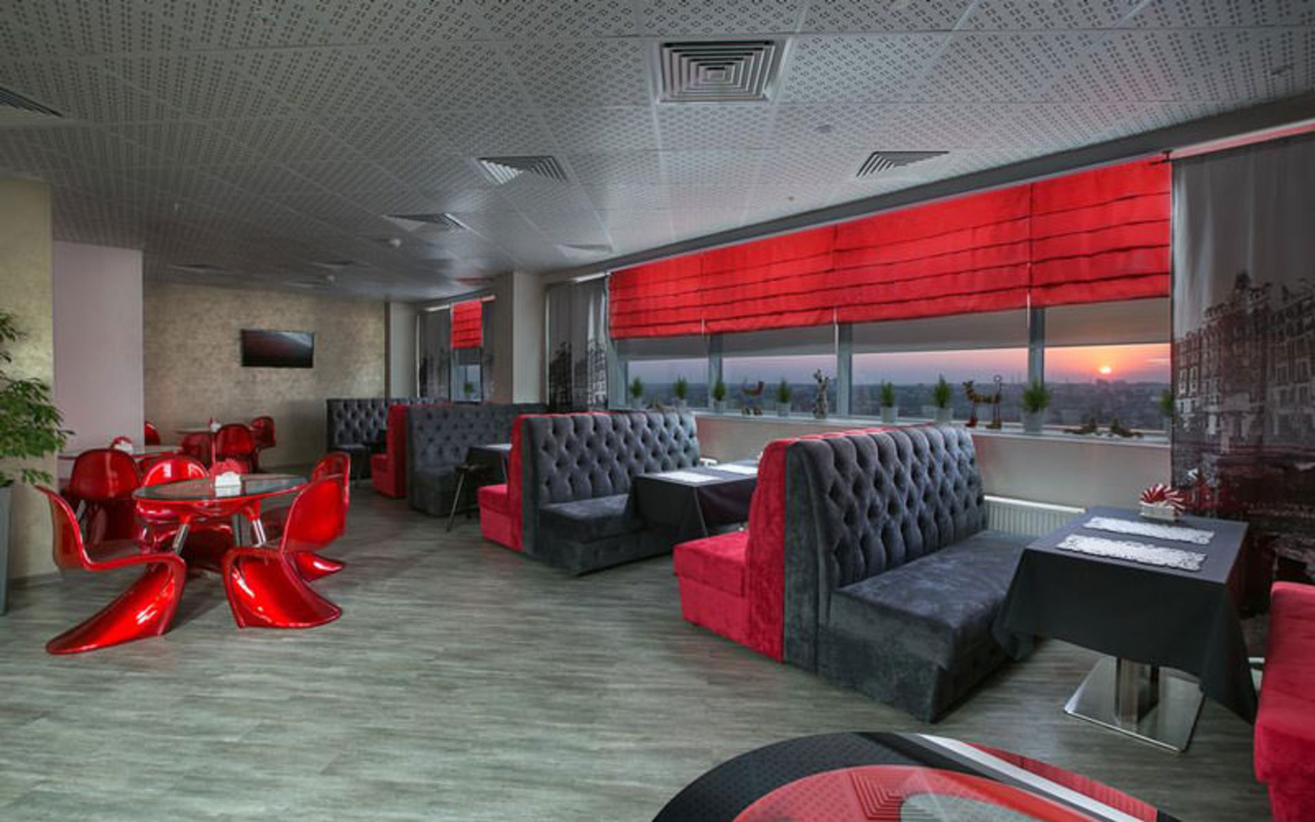 هتل سیتی هتل (City Hotel)