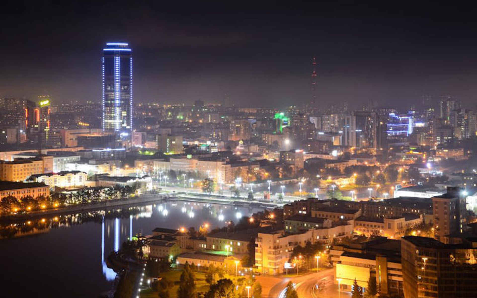 هتل ویستوسکی (Vysotsky Hotel)
