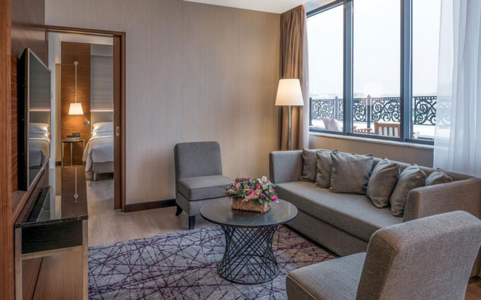 هتل شراتون نیژنی نووگورد کرملین (Sheraton Nizhny Novgorod Kremlin)