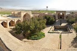 قلعه مدرسه خیرآباد