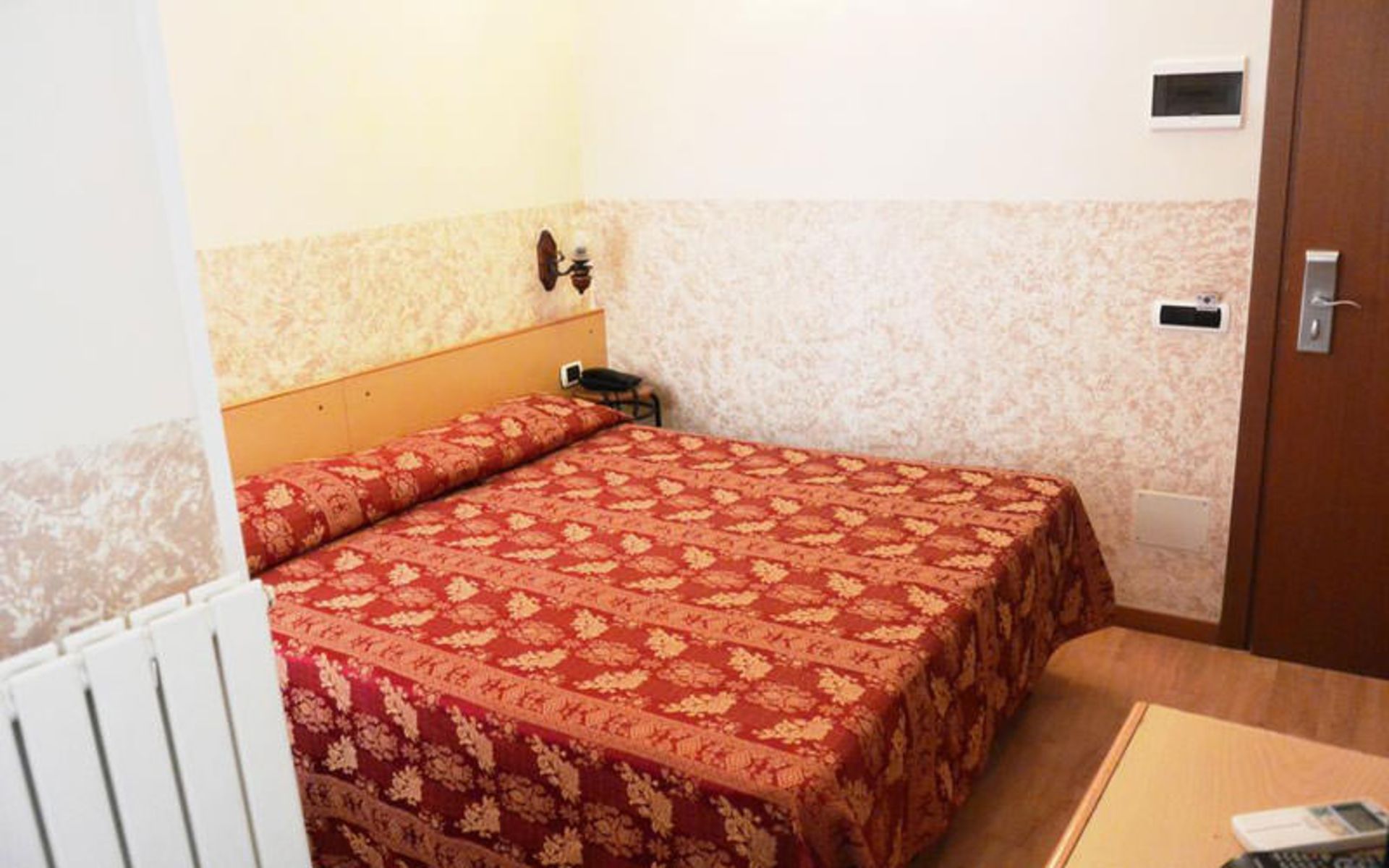 هتل نتونو (Hotel Nettuno)