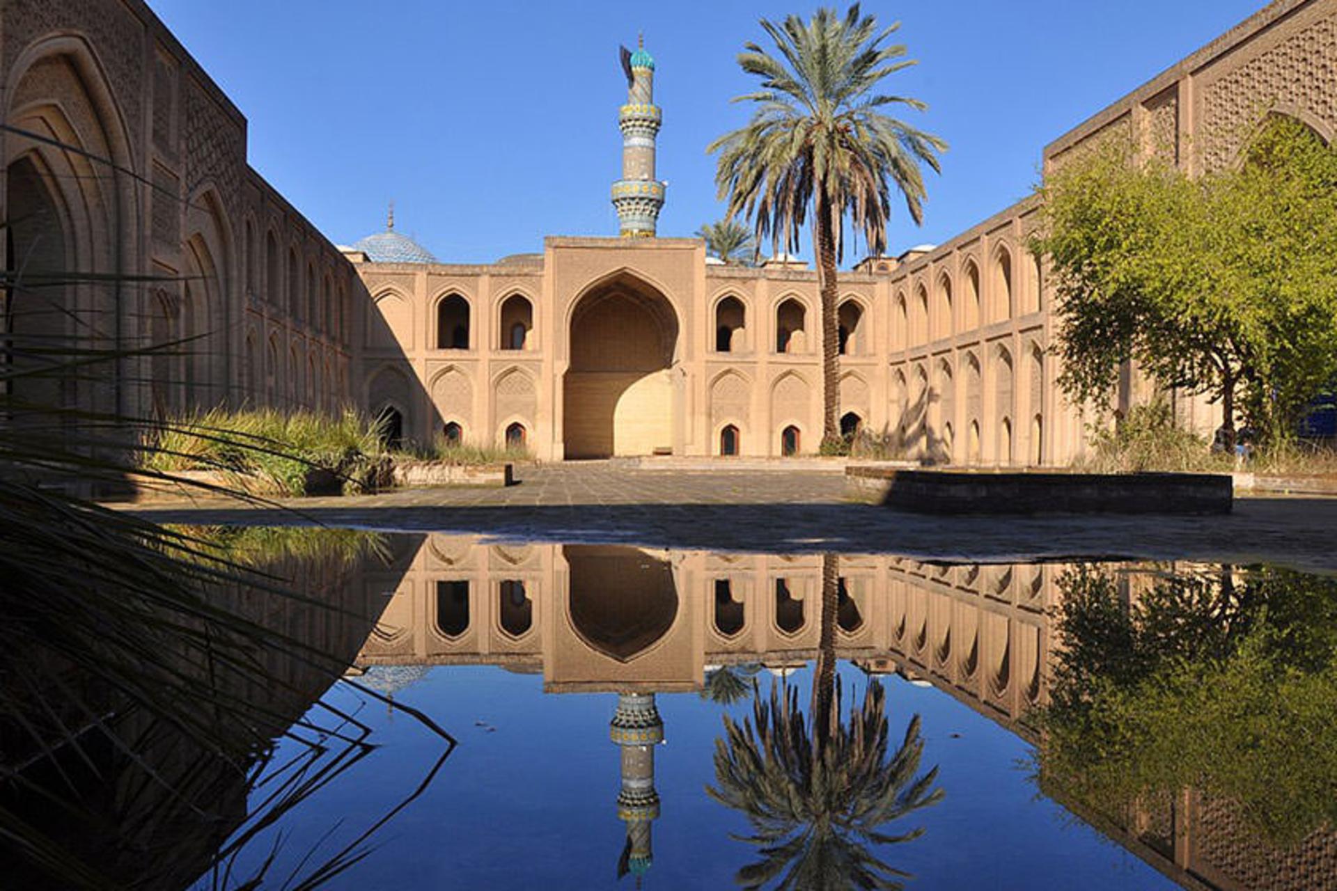 بغداد