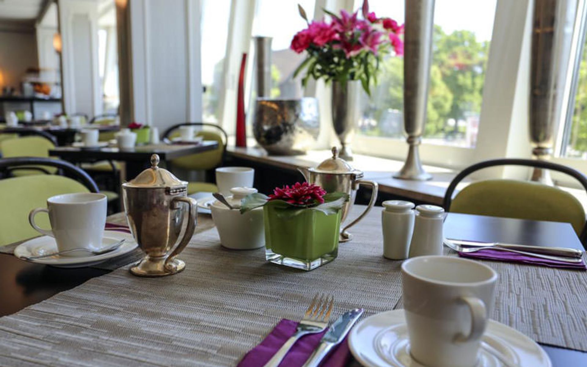 هتل تیفنتال (Hotel Tiefenthal)