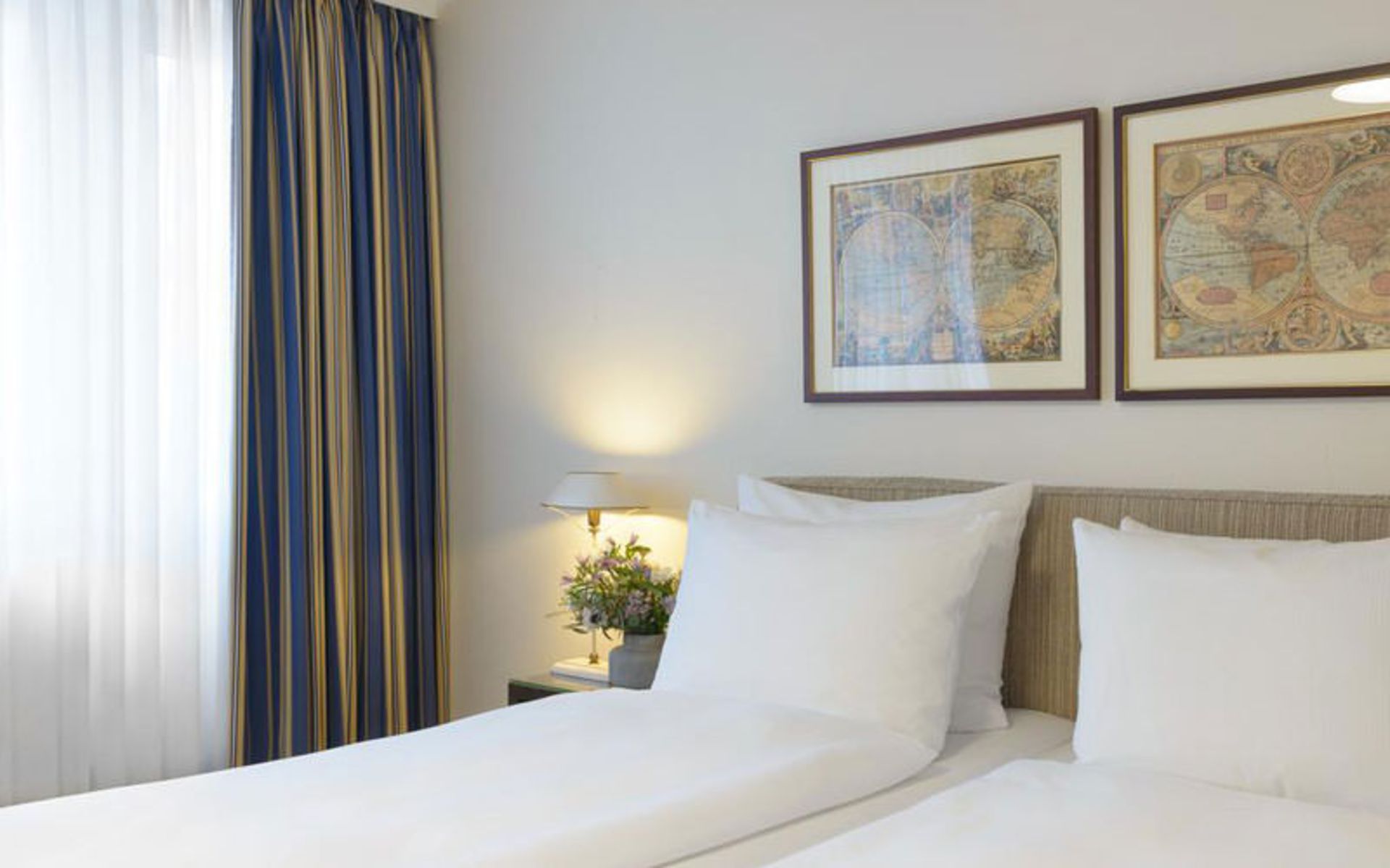 هتل استلا ماریس (Hotel Stella Maris)