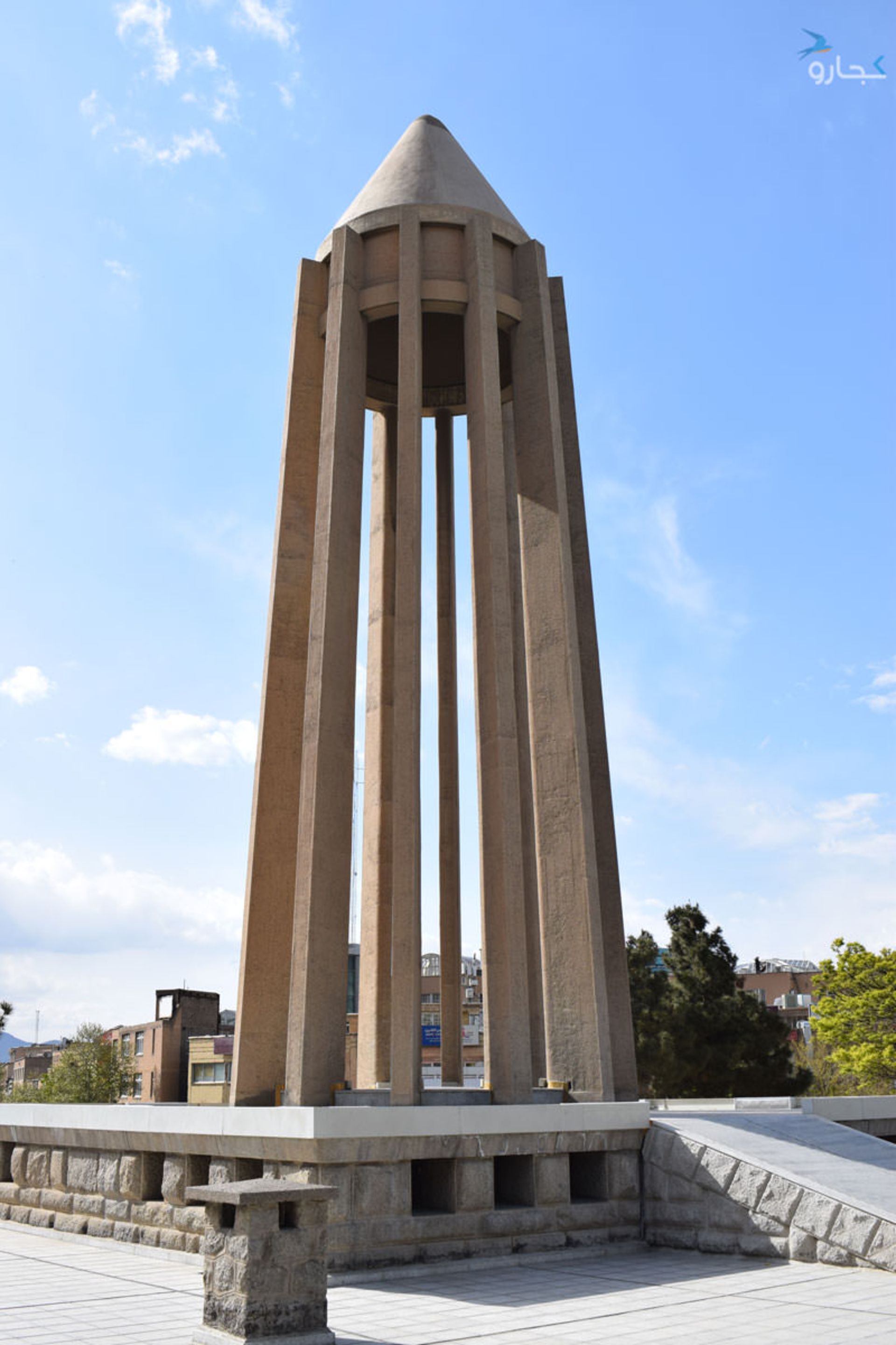 آرامگاه بوعلی سینا