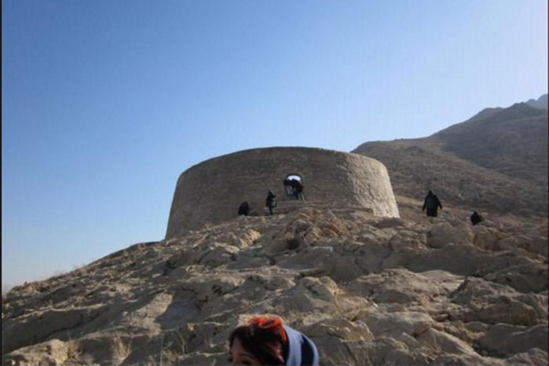 استودان گبرها