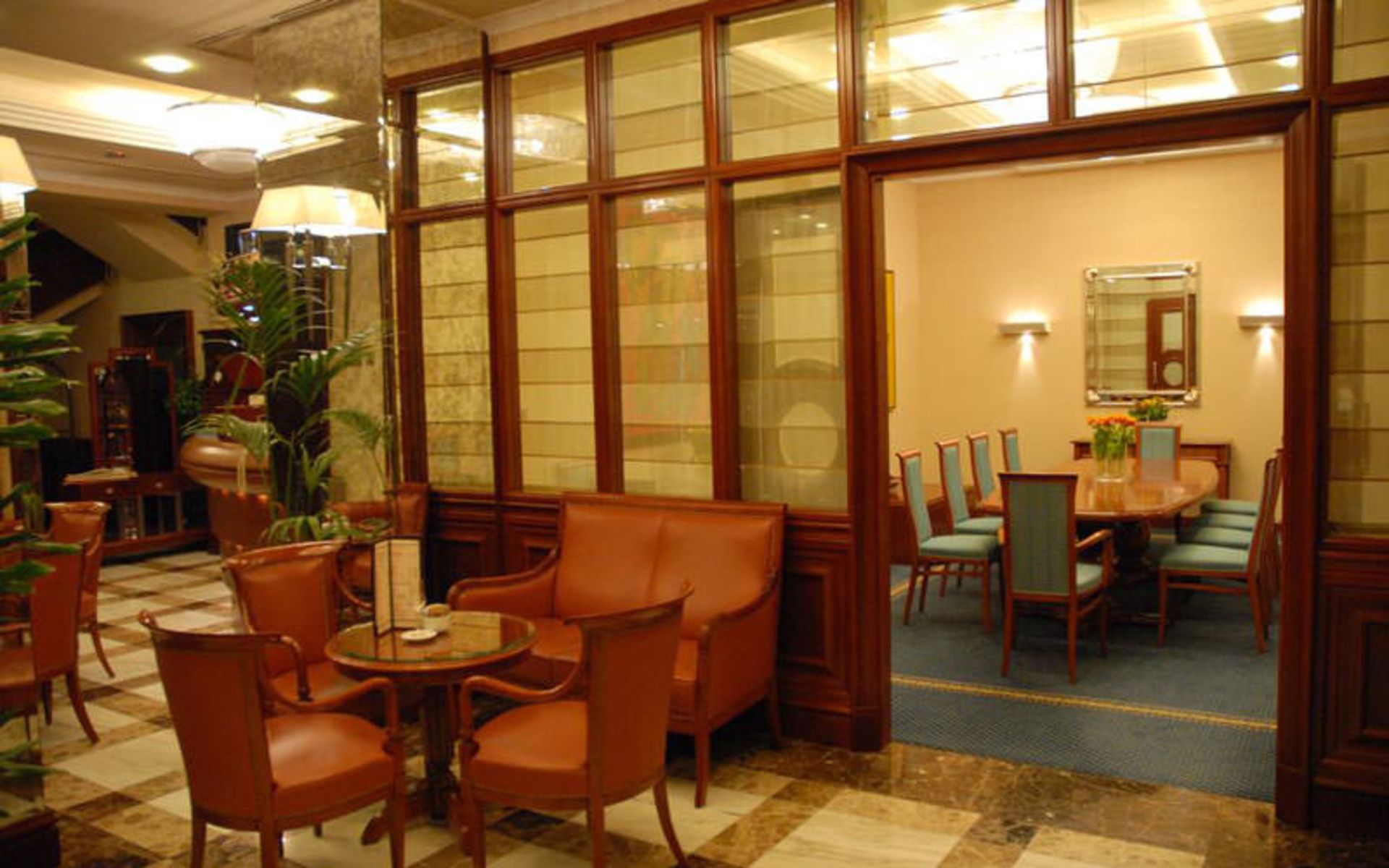 هتل بست وسترن پرمیر آستوریا (Best Western Premier Hotel Astoria)