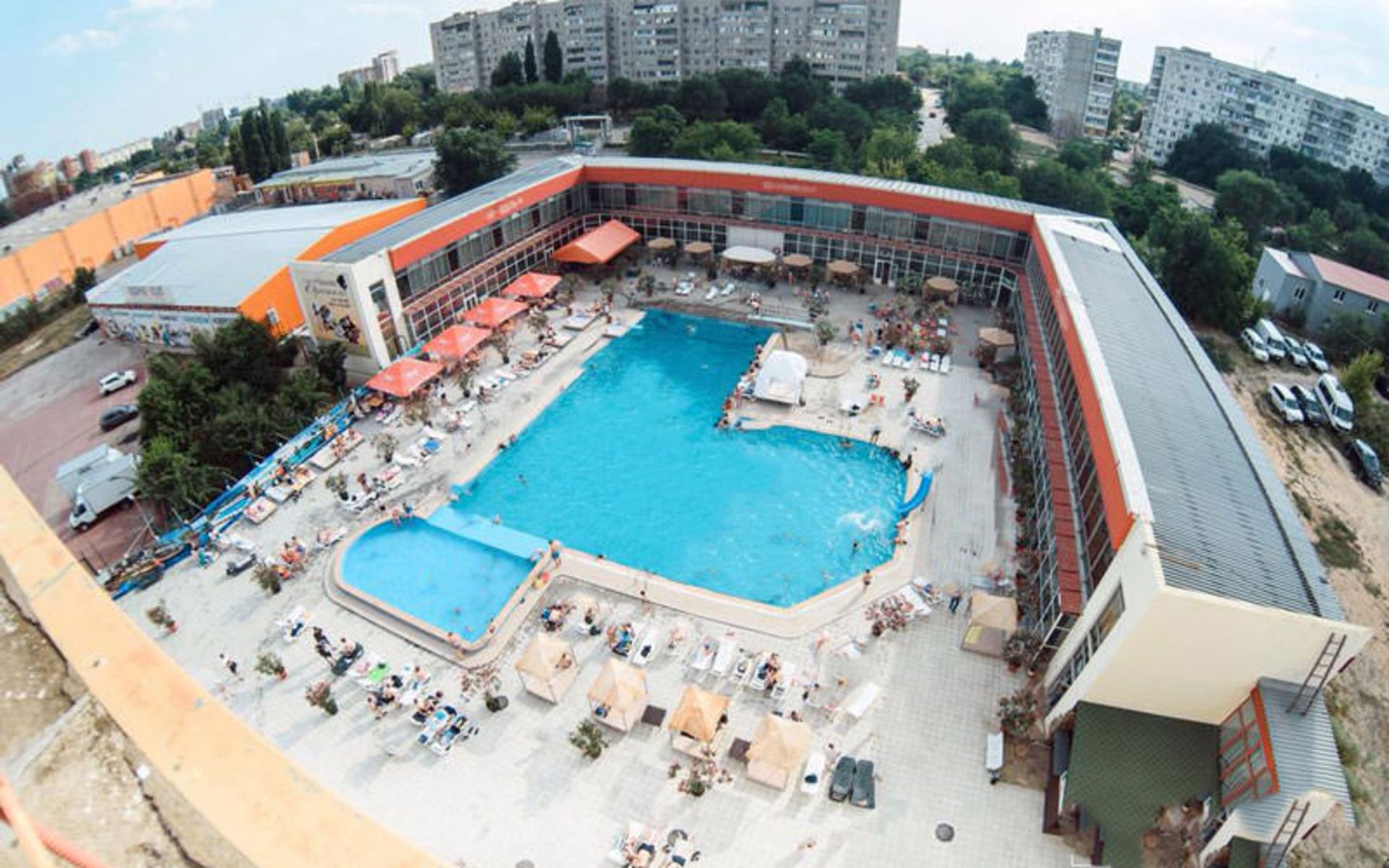 هتل نوی (Hotel Noy)