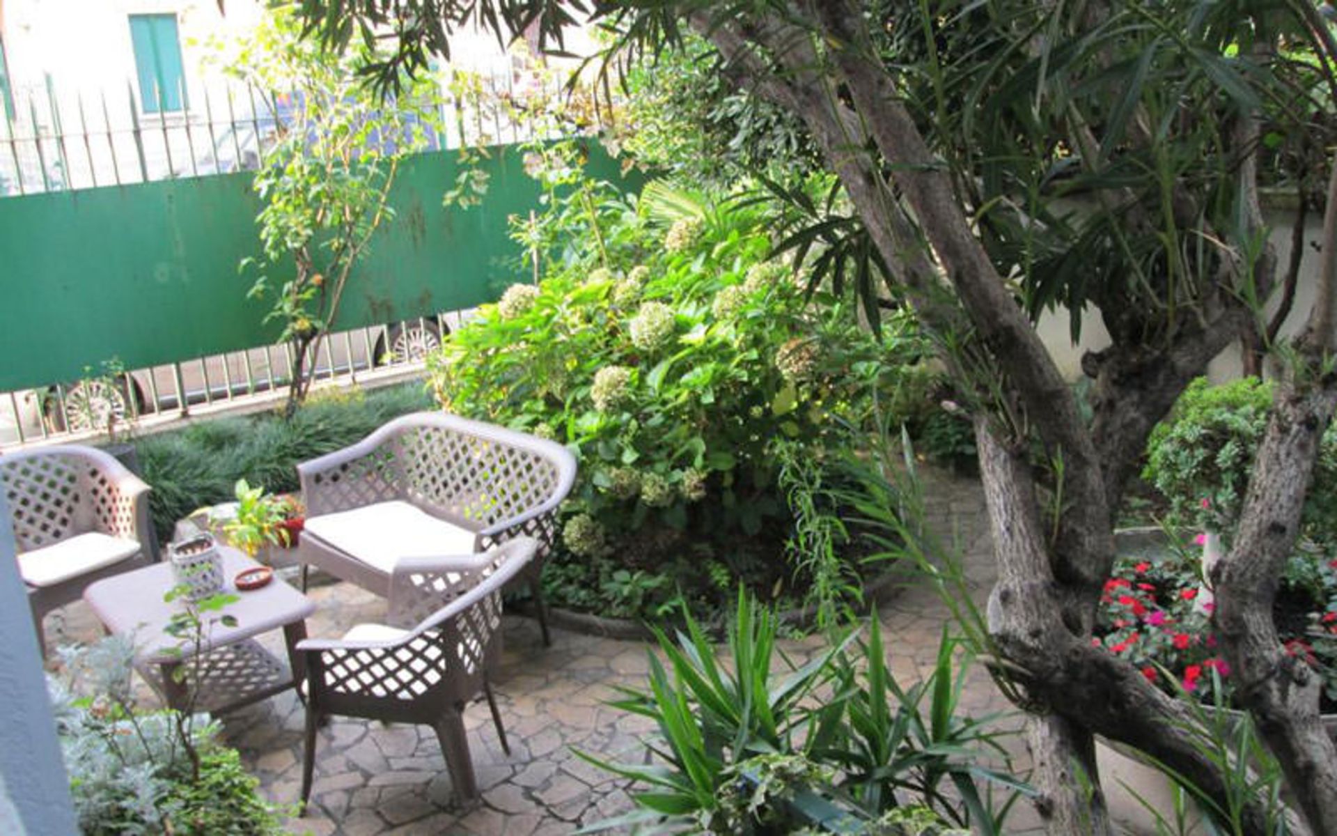 هتل آمالفی (Hotel Amalfi)