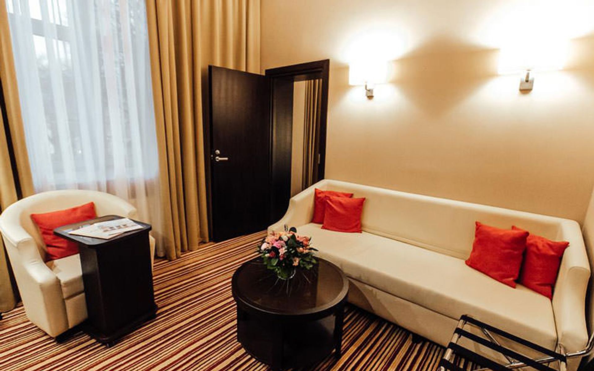 هتل کورت یارد بای ماریوت سیتی سنتر (Courtyard by Marriott Nizhny Novgorod City Center)